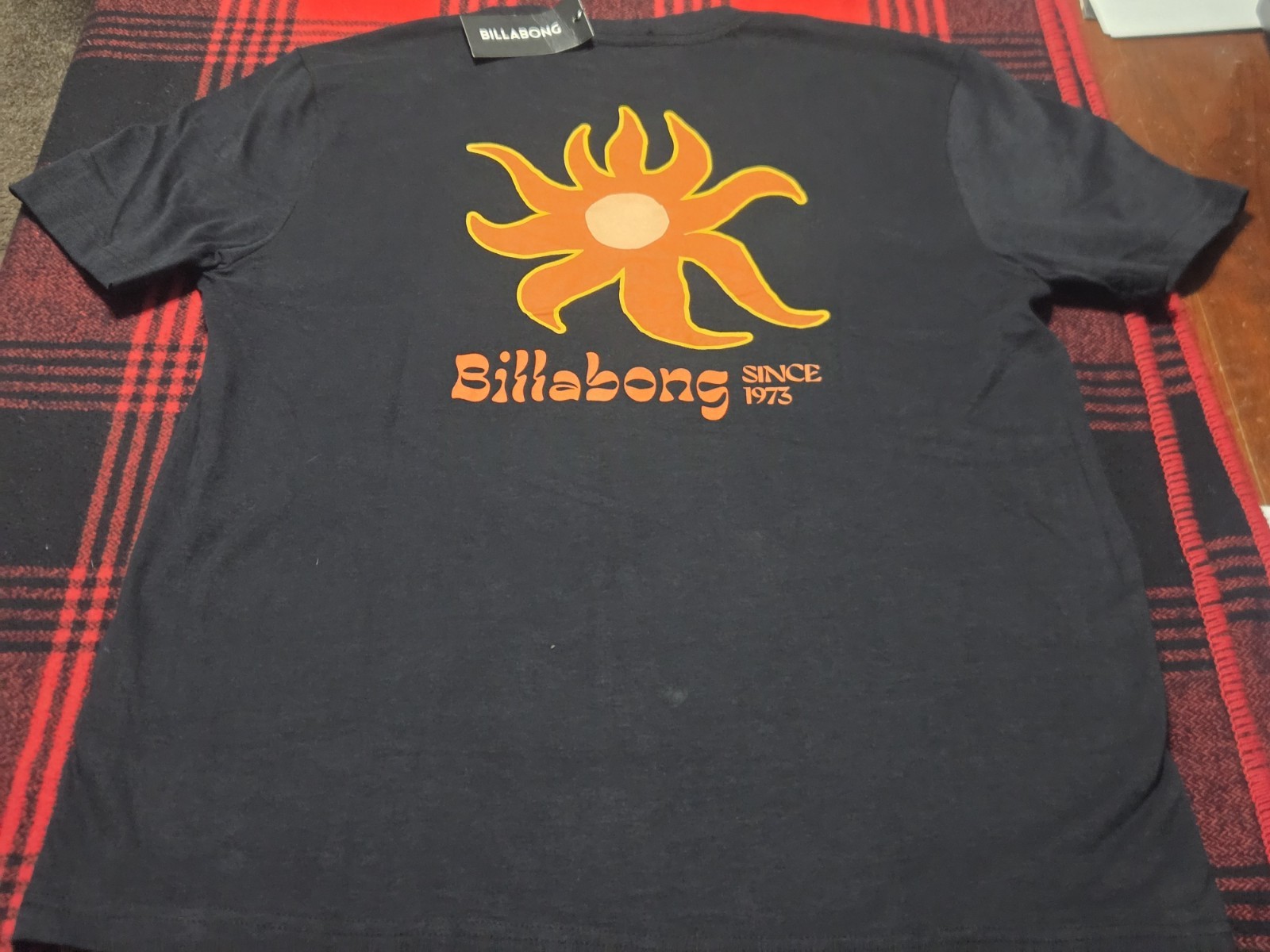 NWT Billabong Men’s Large Blk Graphic T-Shirt