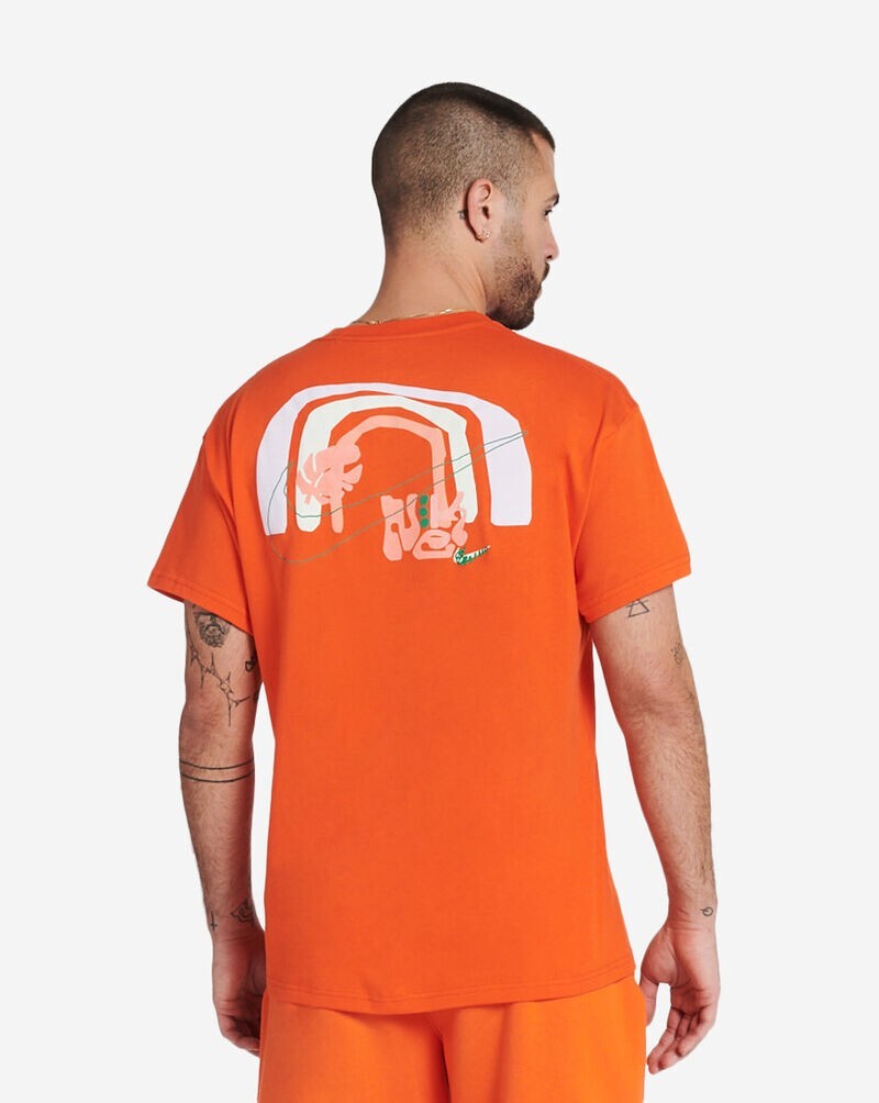 Nike Spring Break T-shirt Men’s t-shirt Orange Brand New with tags Size M