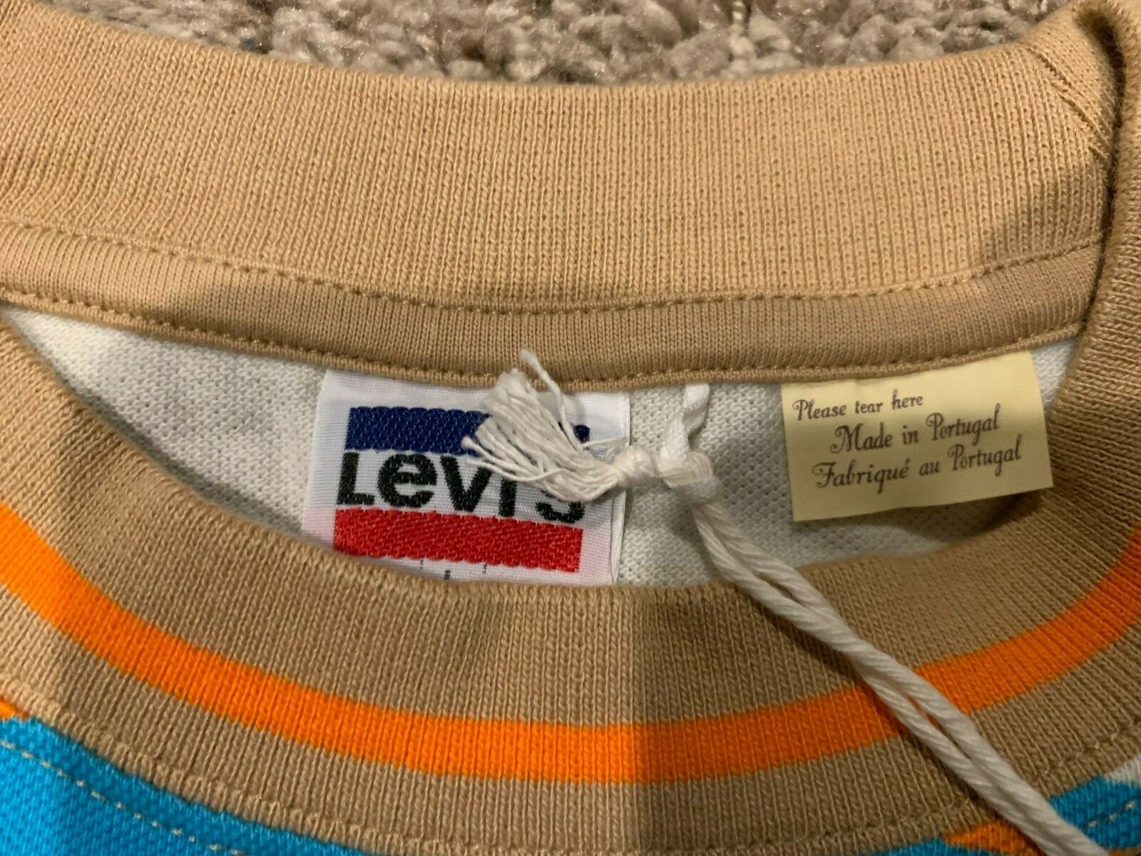 LEVI’S VINTAGE CLOTHING LVC 80’S WIDE T- SHIRT STRIPED LARGE NWT RT$115 B13