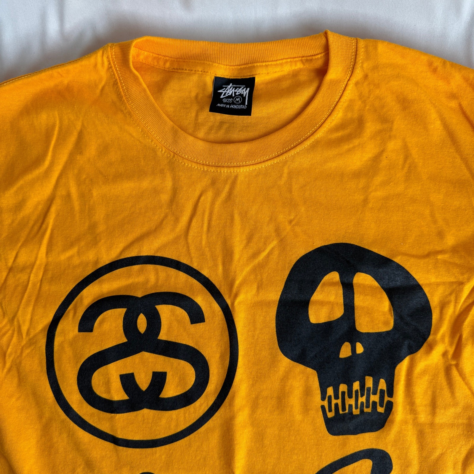 Stüssy “4-Icon” Multi-Icon Graphic Tee – Yellow/Gold Deadstock NWOT Mens M