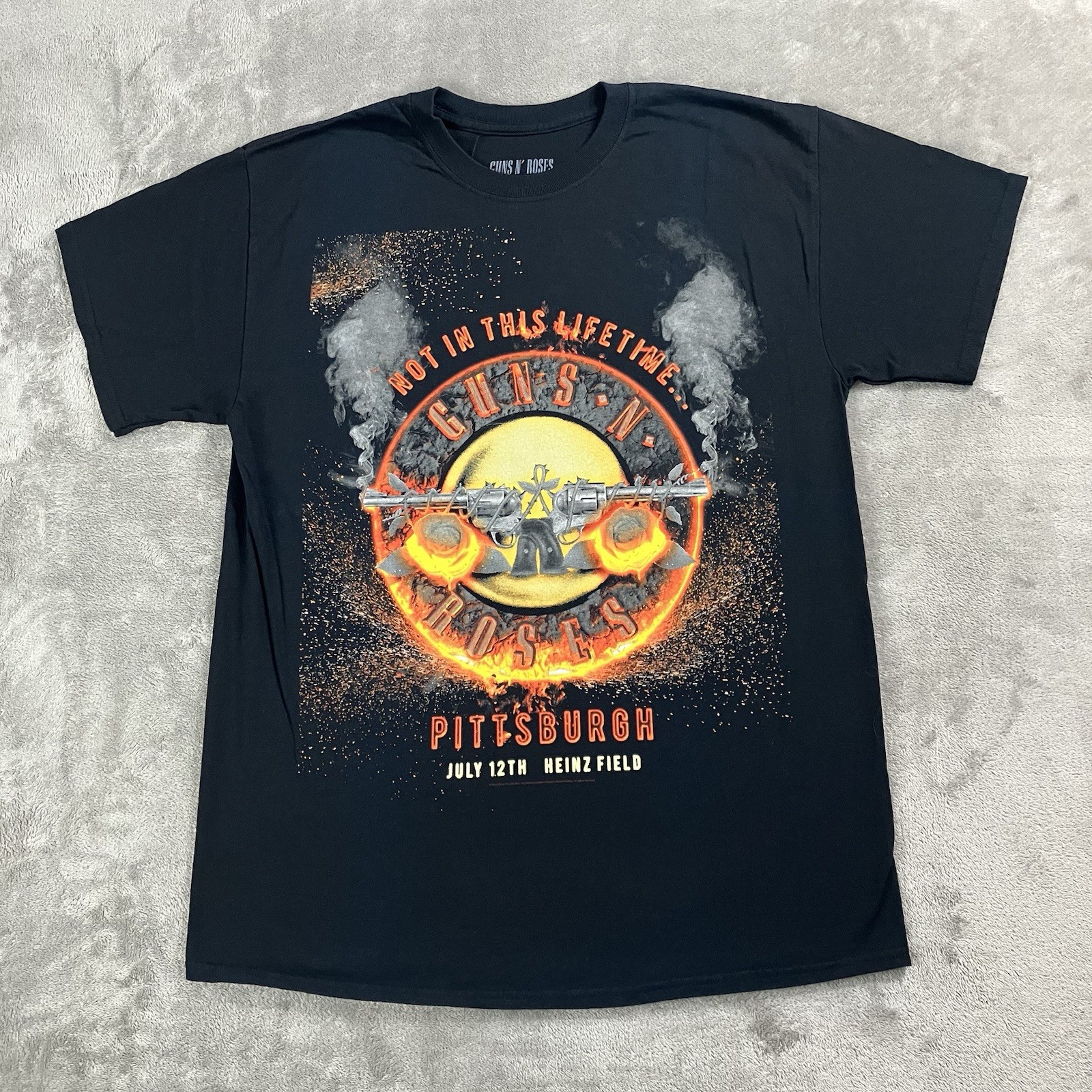 Guns N’ Roses Shirt Mens Large Black Graphic Print Tour 2017 Pittsburgh PA