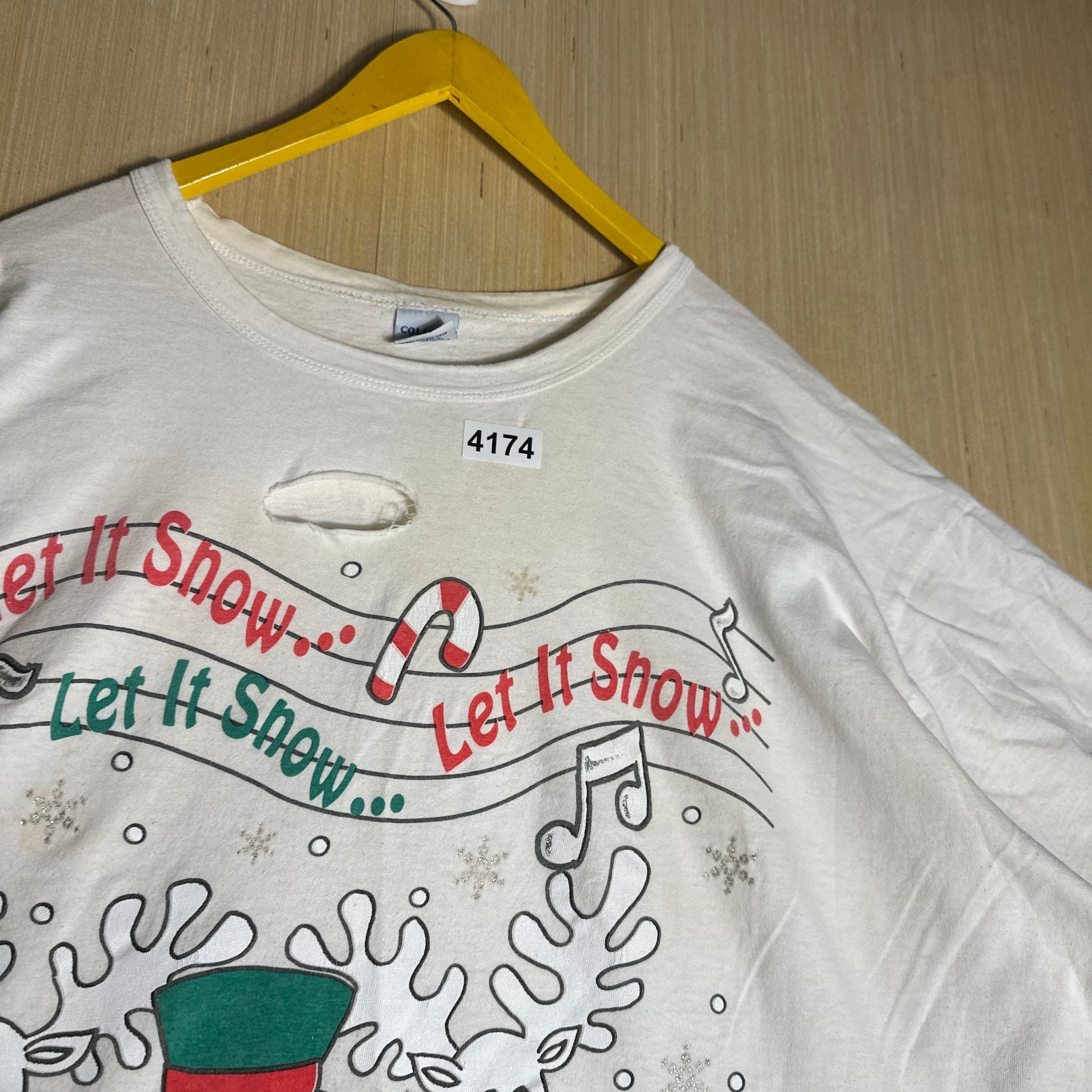 Vintage Christmas Let It Snow Shirt OSFA White Short Sleeve Men’s Graphic 90s