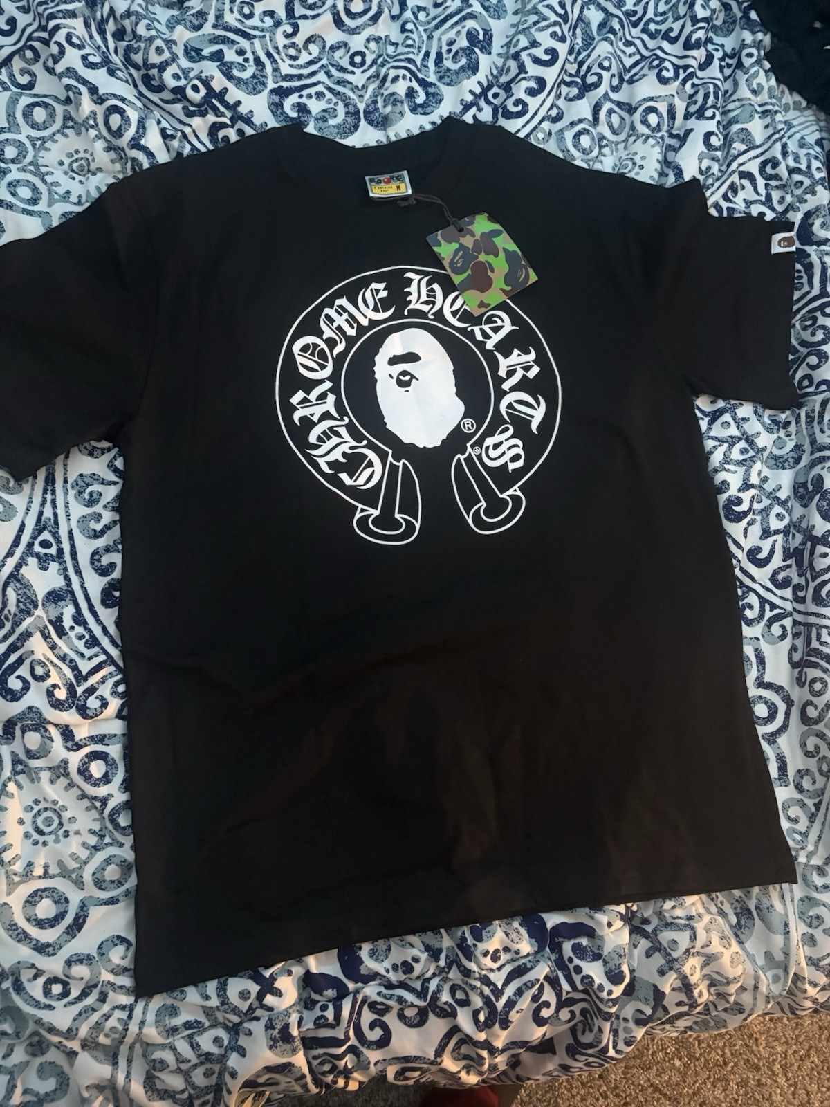 A Bathing Ape BAPE Men’s Black Graphic Logo Crew Neck Short Sleeve T-Shirt M