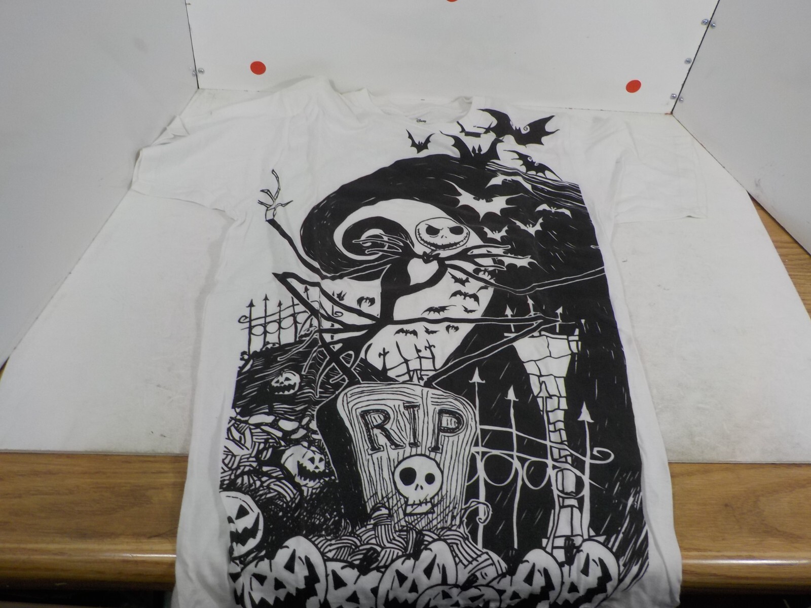N A312 Disney Nightmare Before Christmas Size Small T-Shirt Lot (B)