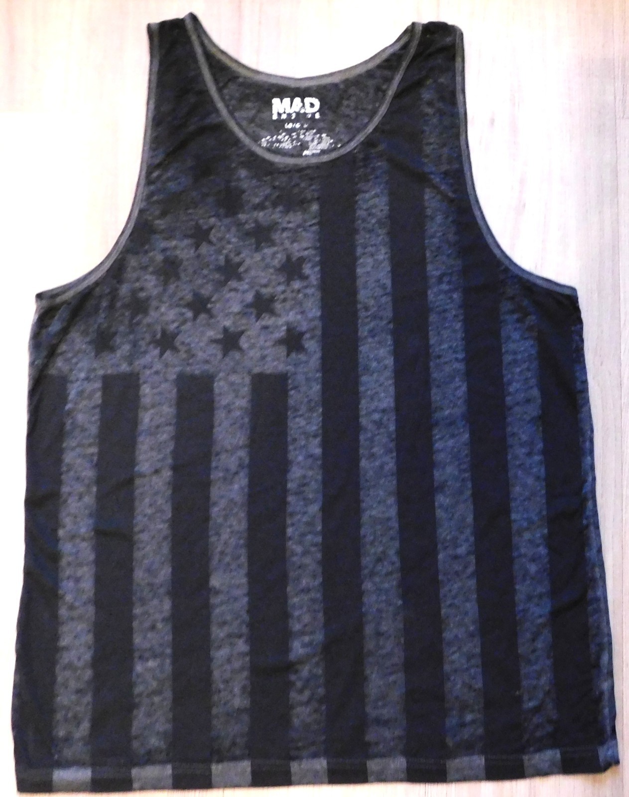 Mad Engine Men’s Black Gray Graphic Print Sleeveless T-Shirt Round Neck Sz Large