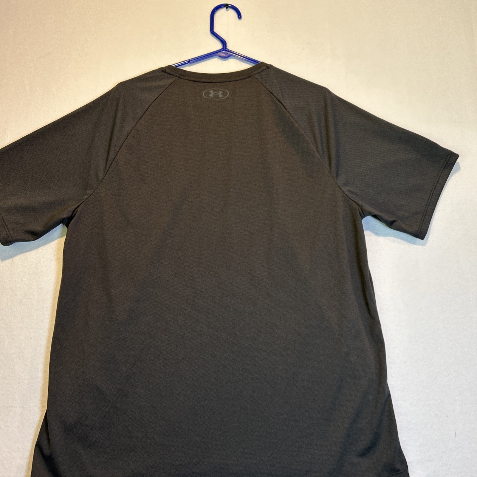 Under Armour Mens Large Athletic Tech 2.0 T-Shirt Short Sleeve 1326413-001 NWT