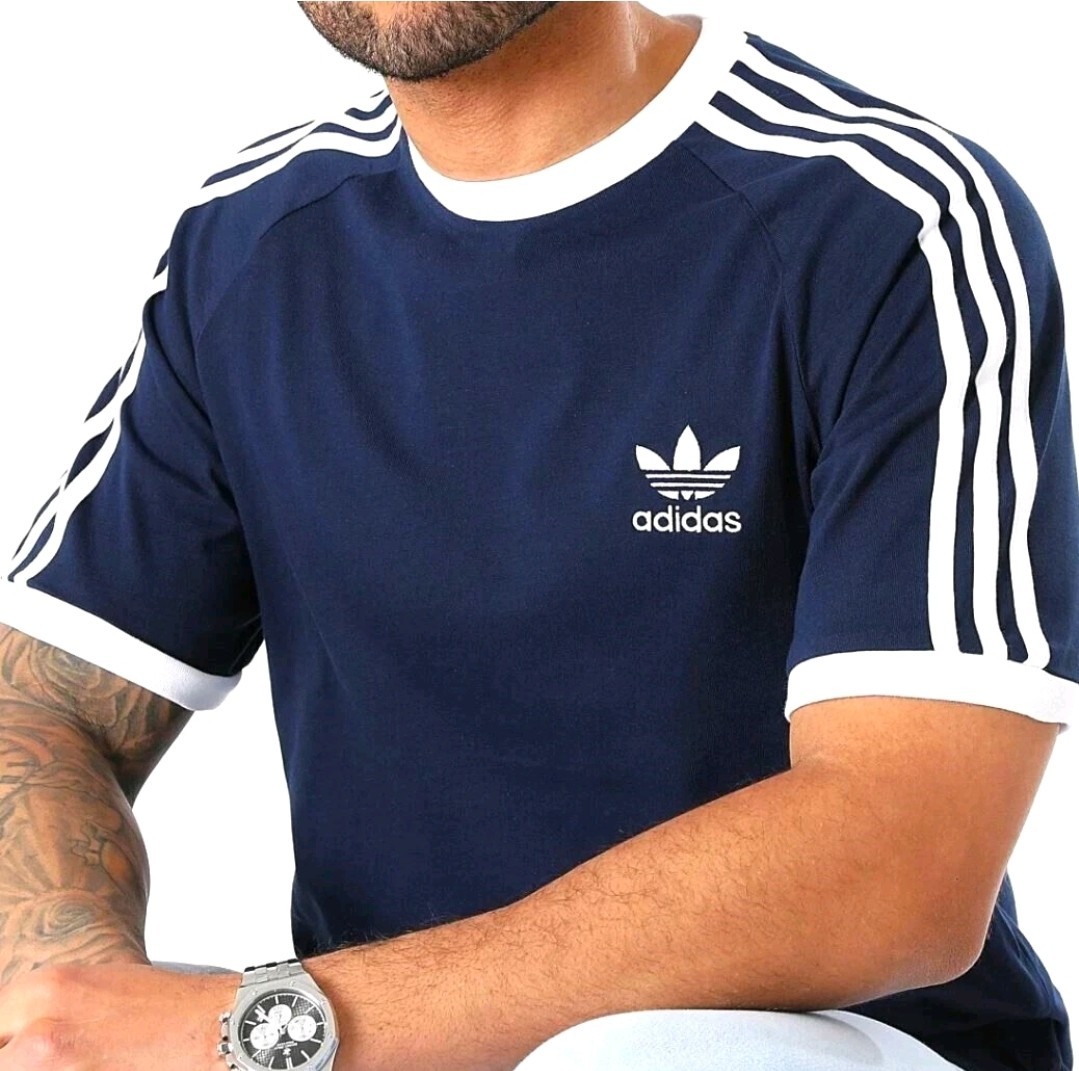 ADIDAS ORIGINALS 3-STRIPES CALIFORNIA TREFOIL T-SHIRT NAVY MEN’S NWT!(IA4850)