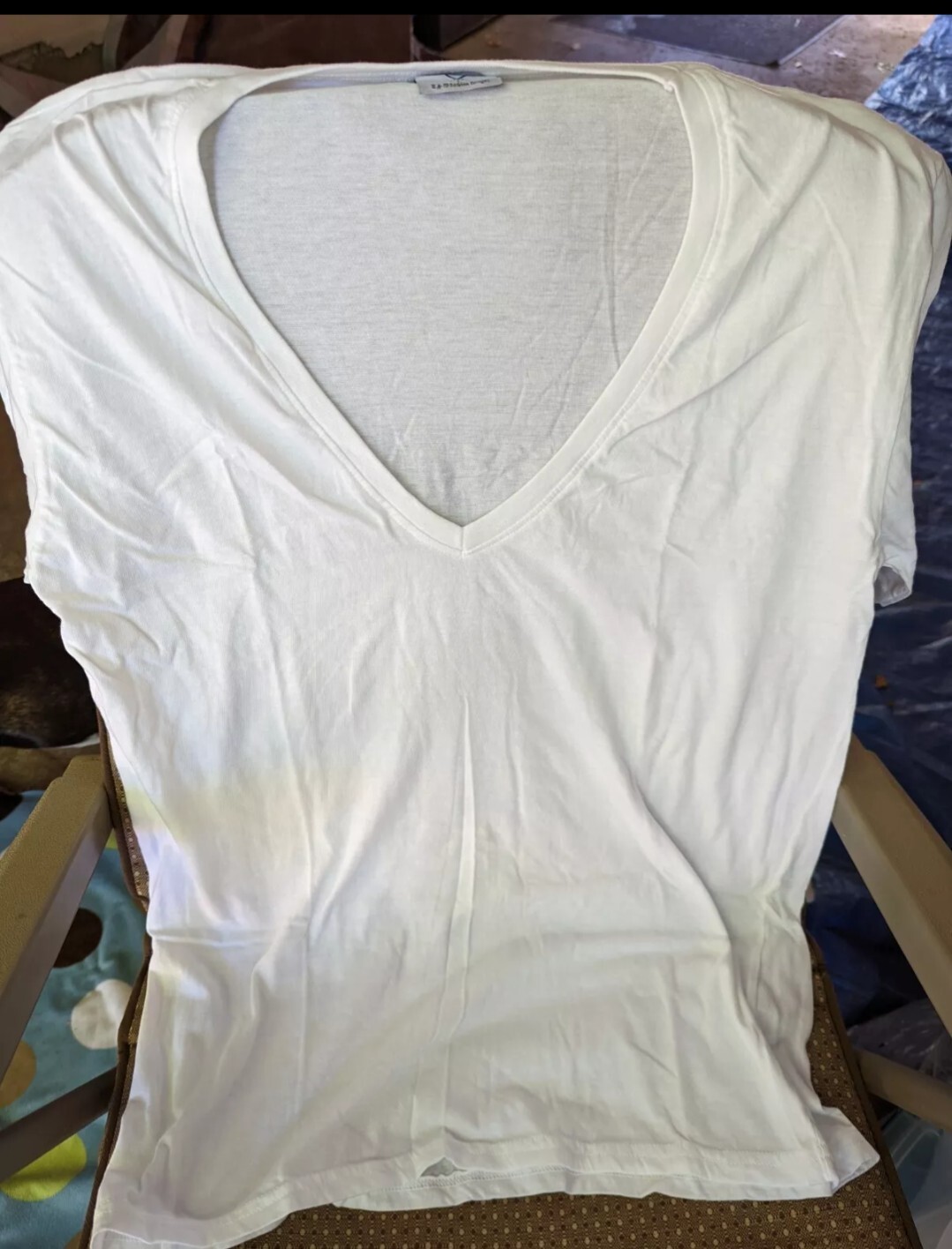 T-Shirt “Deep V” White Undershirt (2 Pack)