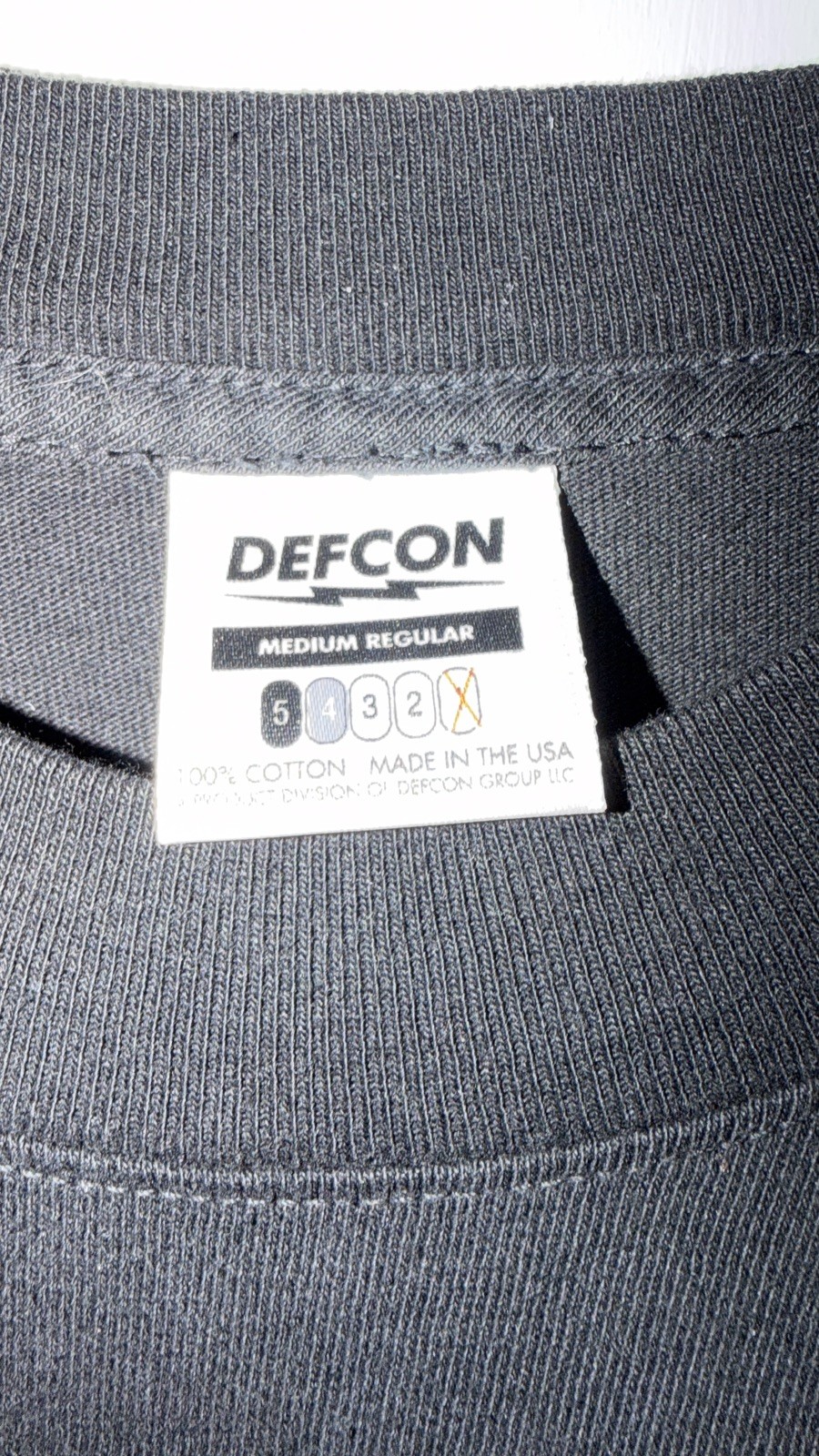 DEFCON GROUP HEAVYWEIGHT NOYFB EAGLE T-SHIRT BLACK LARGE VANS FOG