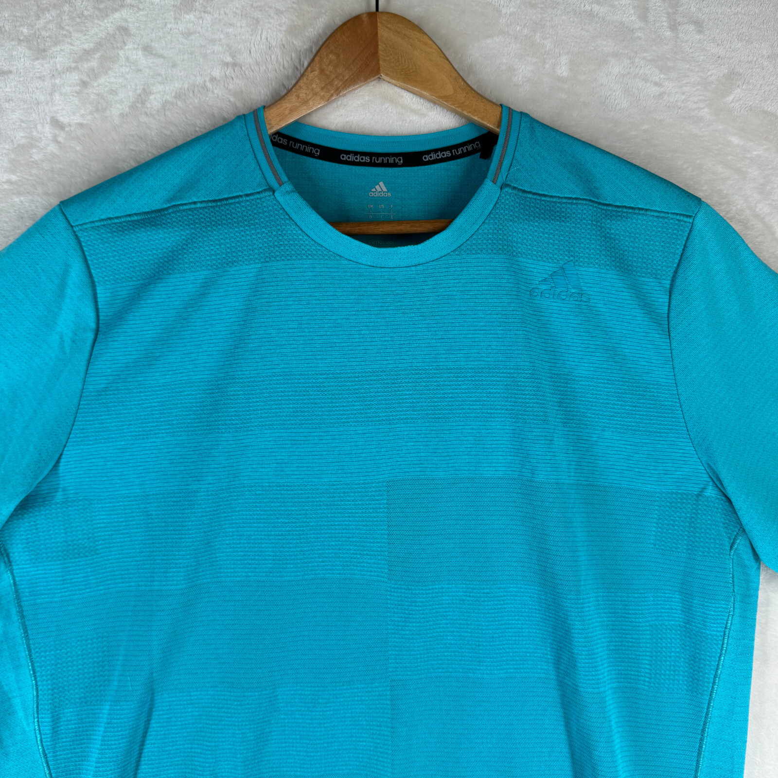 Adidas Running Supernova Men’s Size L Solid Turquoise Stretch Crew-Neck T-Shirt