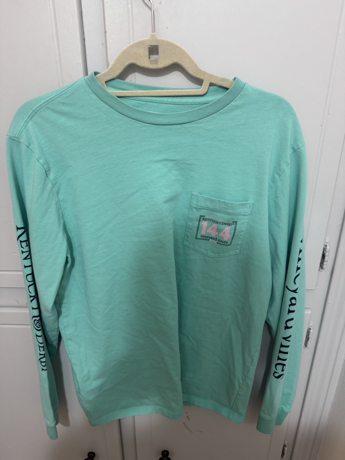 Vineyard Vines Kentucky Derby 144 2018 Graphic Pocket T-Shirt Cotton Crewneck L