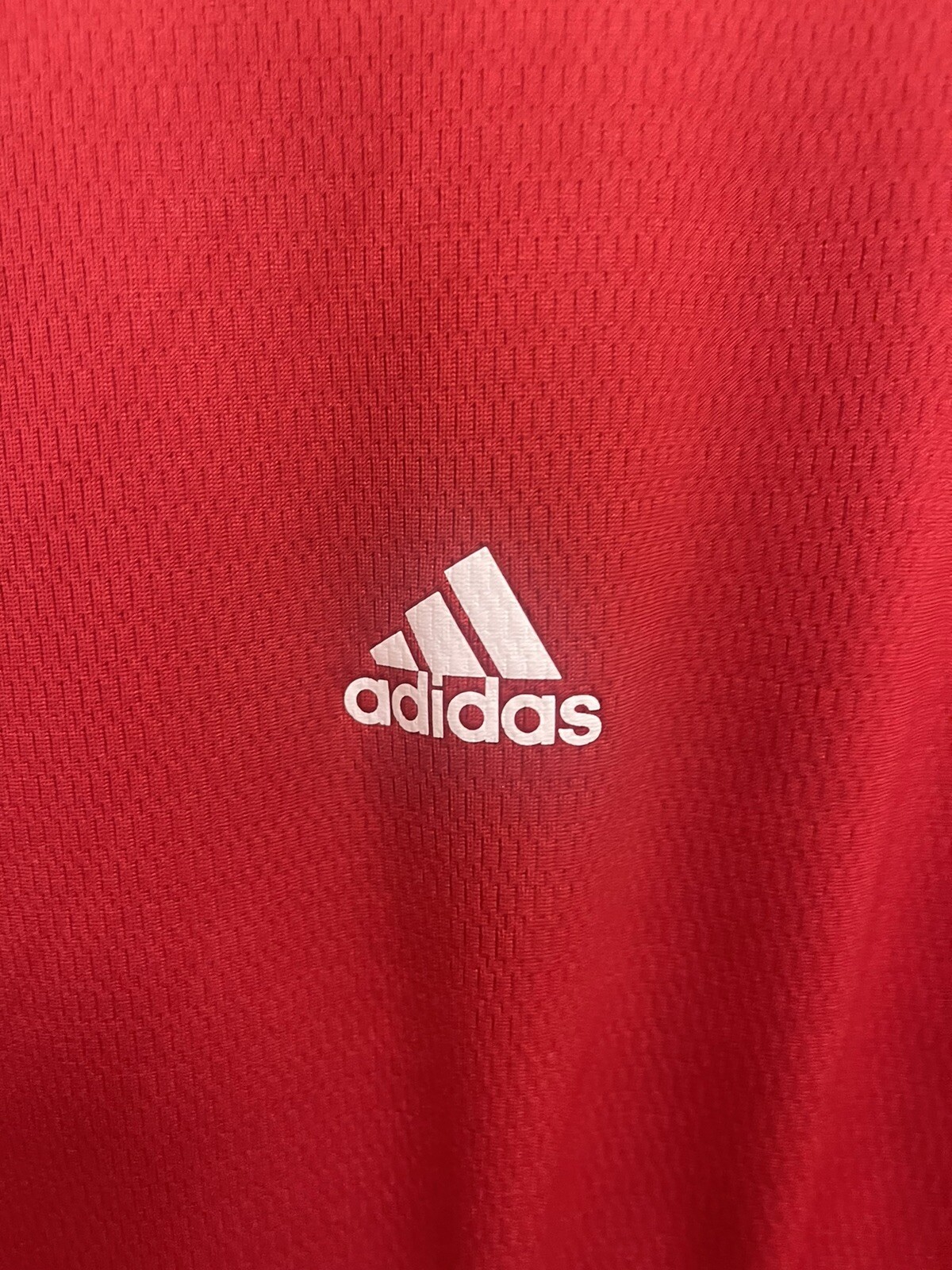 Adidas Climate T Shirt SZ M Red