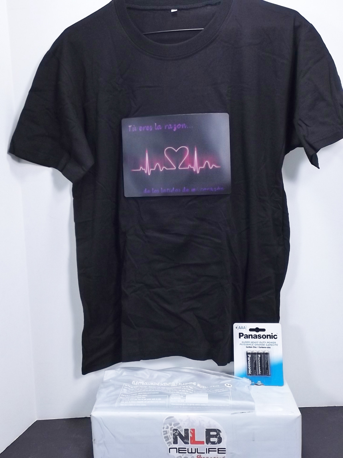 Tu eres la razón de los latidos de mi corazón Sound Activated Light Up T-Shirt M