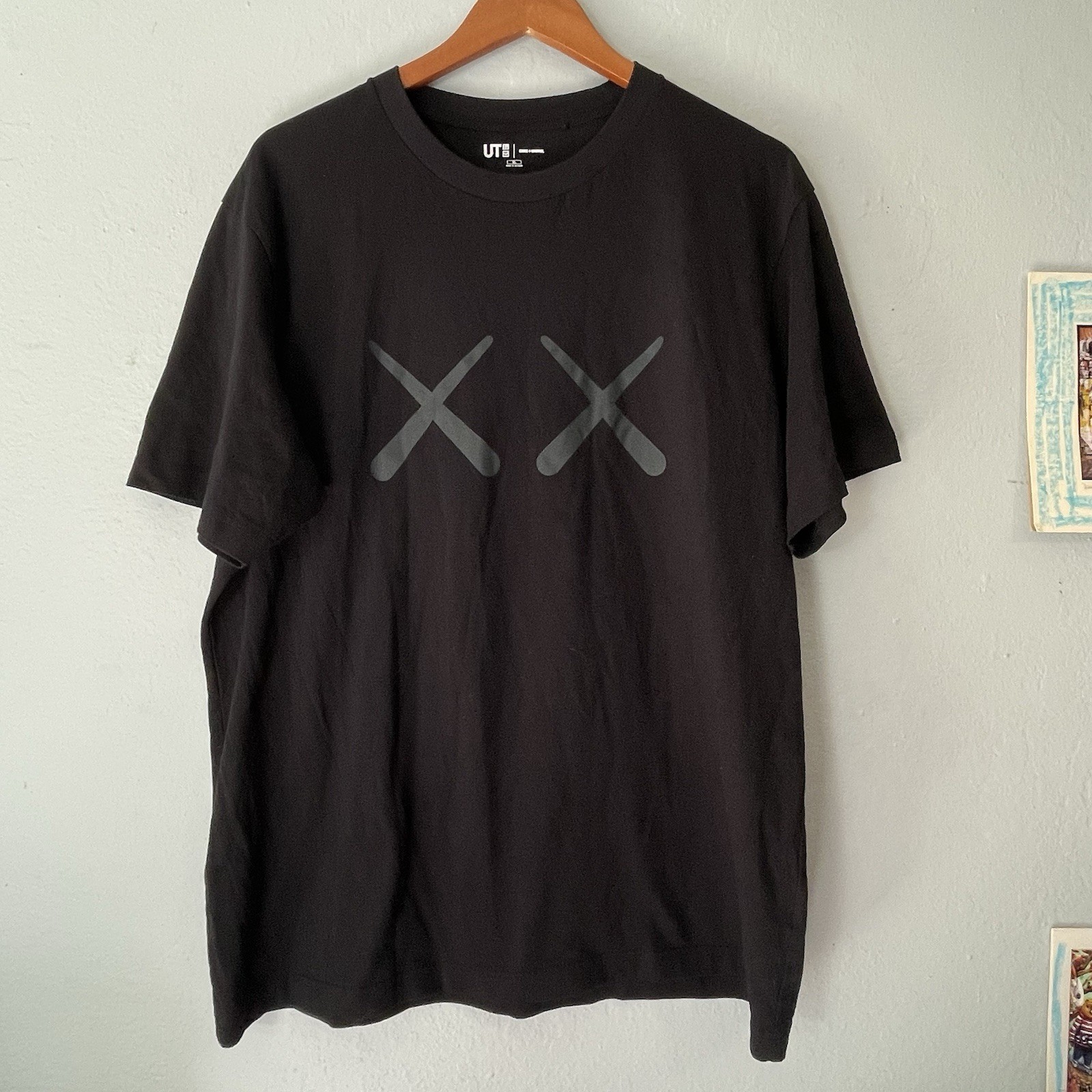 KAWS x Uniqlo Andy Warhol UT Graphic T-shirt Mens XL Black 100 Cotton