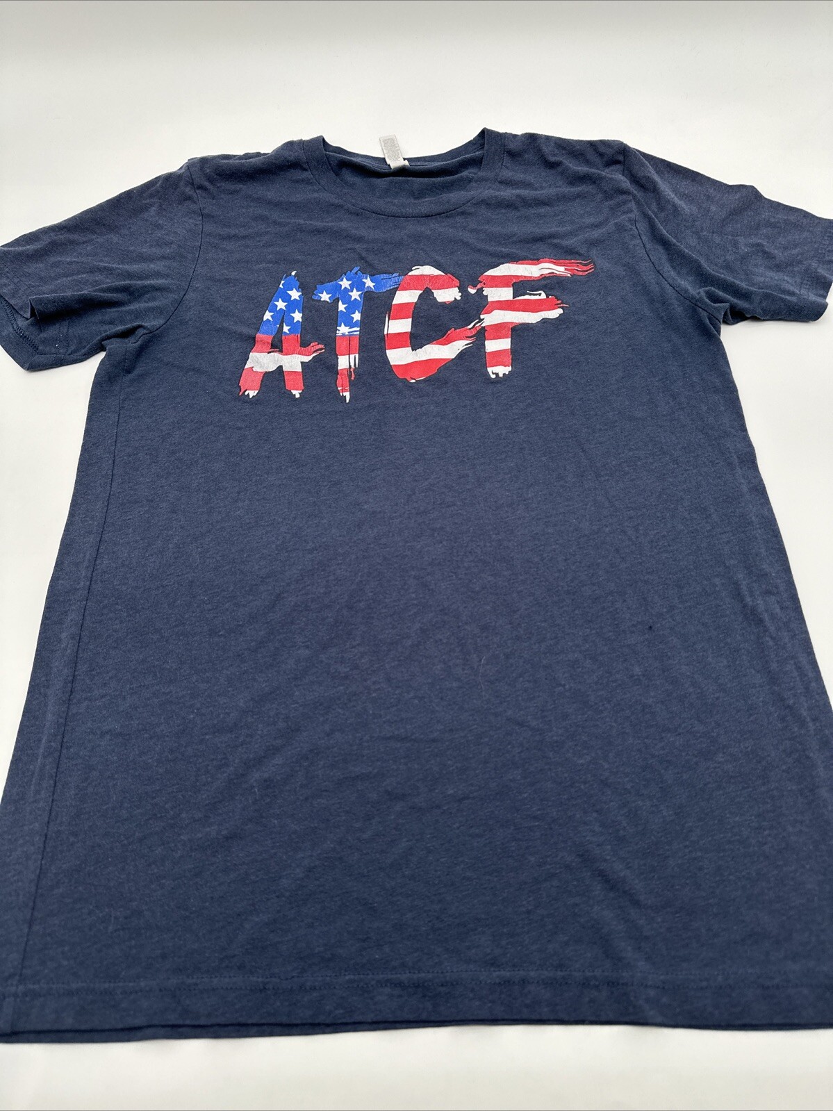 Around The Clock Fitness T-Shirt Men Medium Graphic Print Canvas..#13091