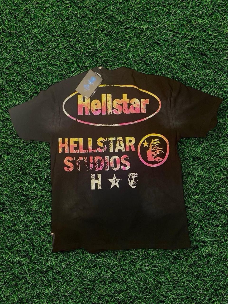 Hellstar Men’s Black Graphic Print Crew Neck Short Sleeve T-Shirt Logo