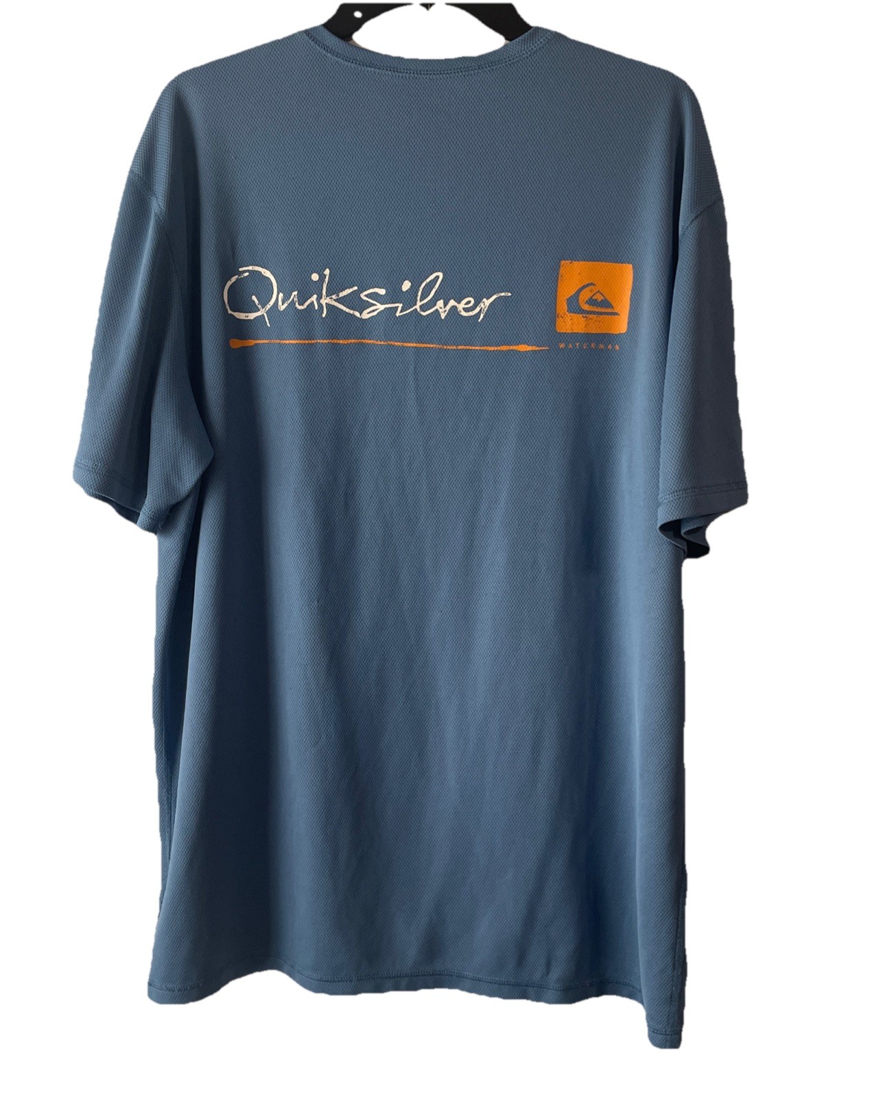 Quiksilver Men’s XL Blue Performance Surf Tee Shirt Loose Fit UPF Rashguard