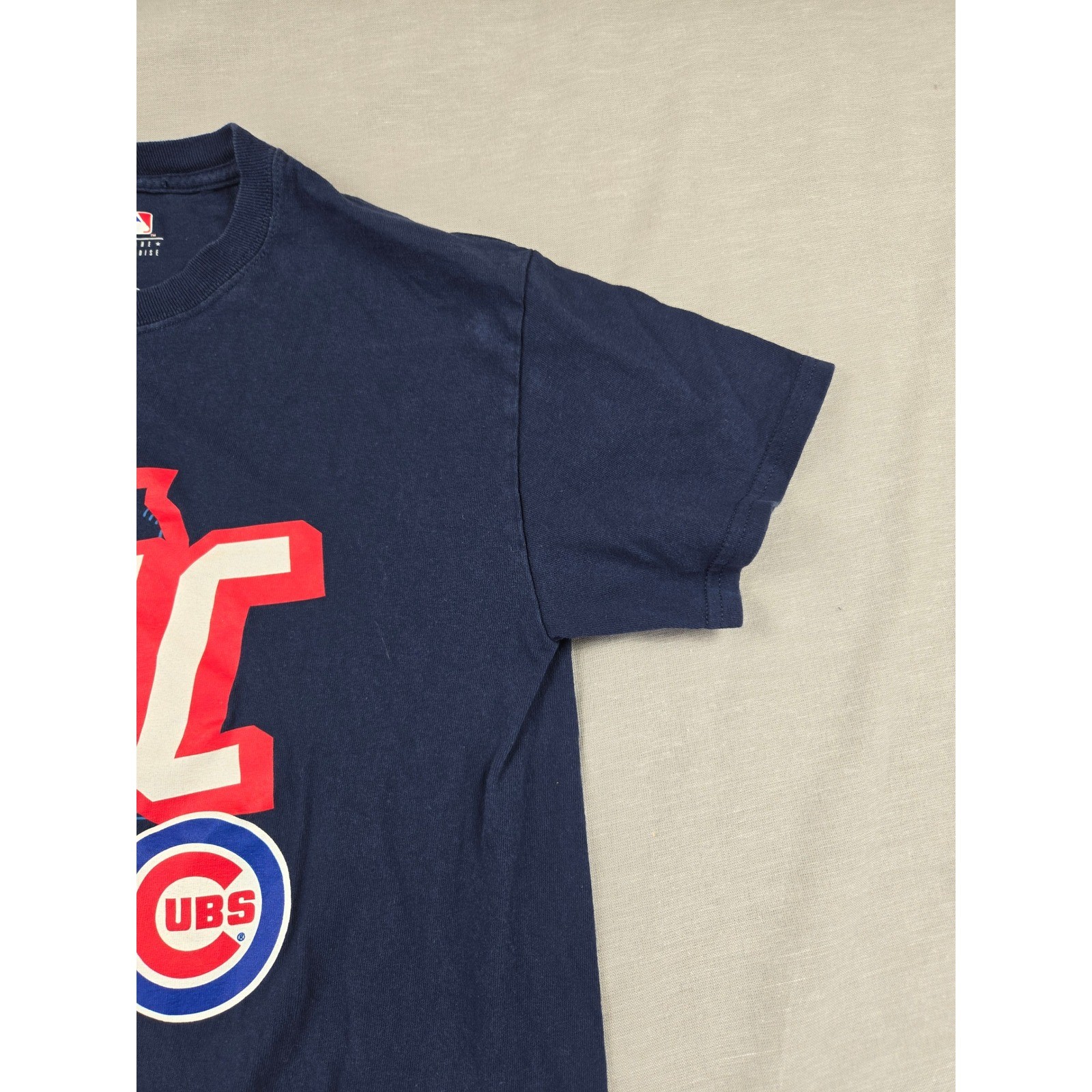 MLB Genuine Merchandise Chicago Cubs Navy Blue Graphic T-Shirt Mens Small CHC