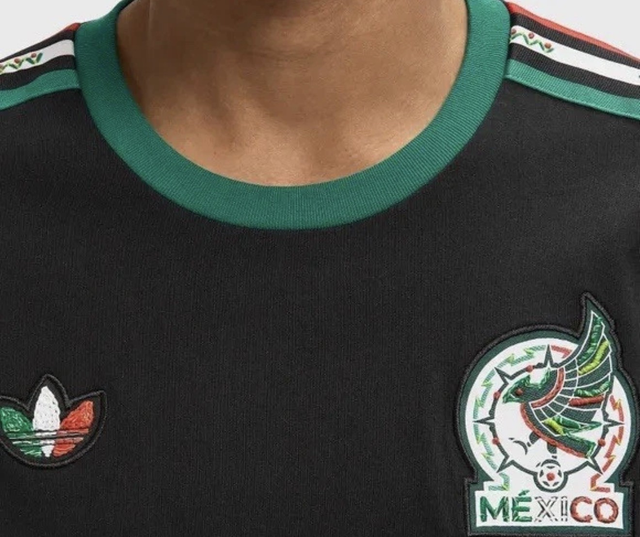adidas Originals x Someone Somewhere Mexico Tshirt Large / Black / Brand New