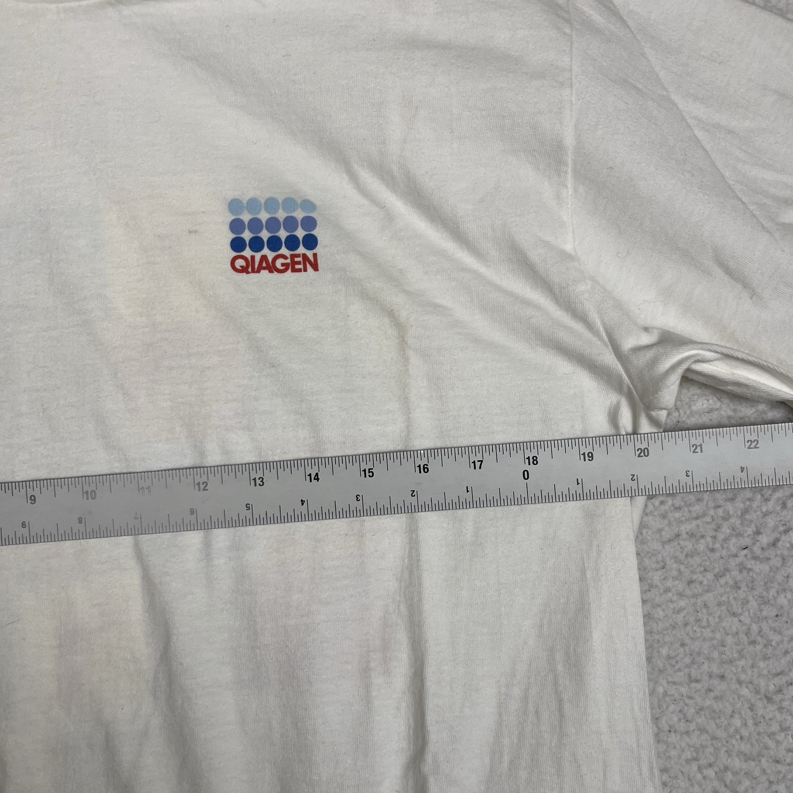Vintage 90s QIAGEN Genetic Engineering Biotech T-Shirt Long Sleeve DNA RNA