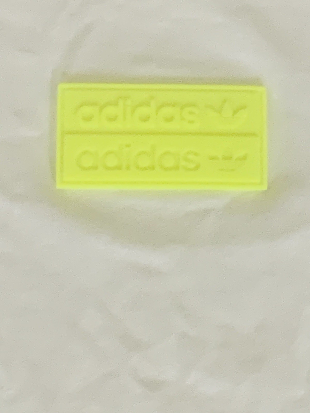 Adidas Originals RYV Oversized Badge Tee White Solar Yellow GN8050 Men’s 2XL