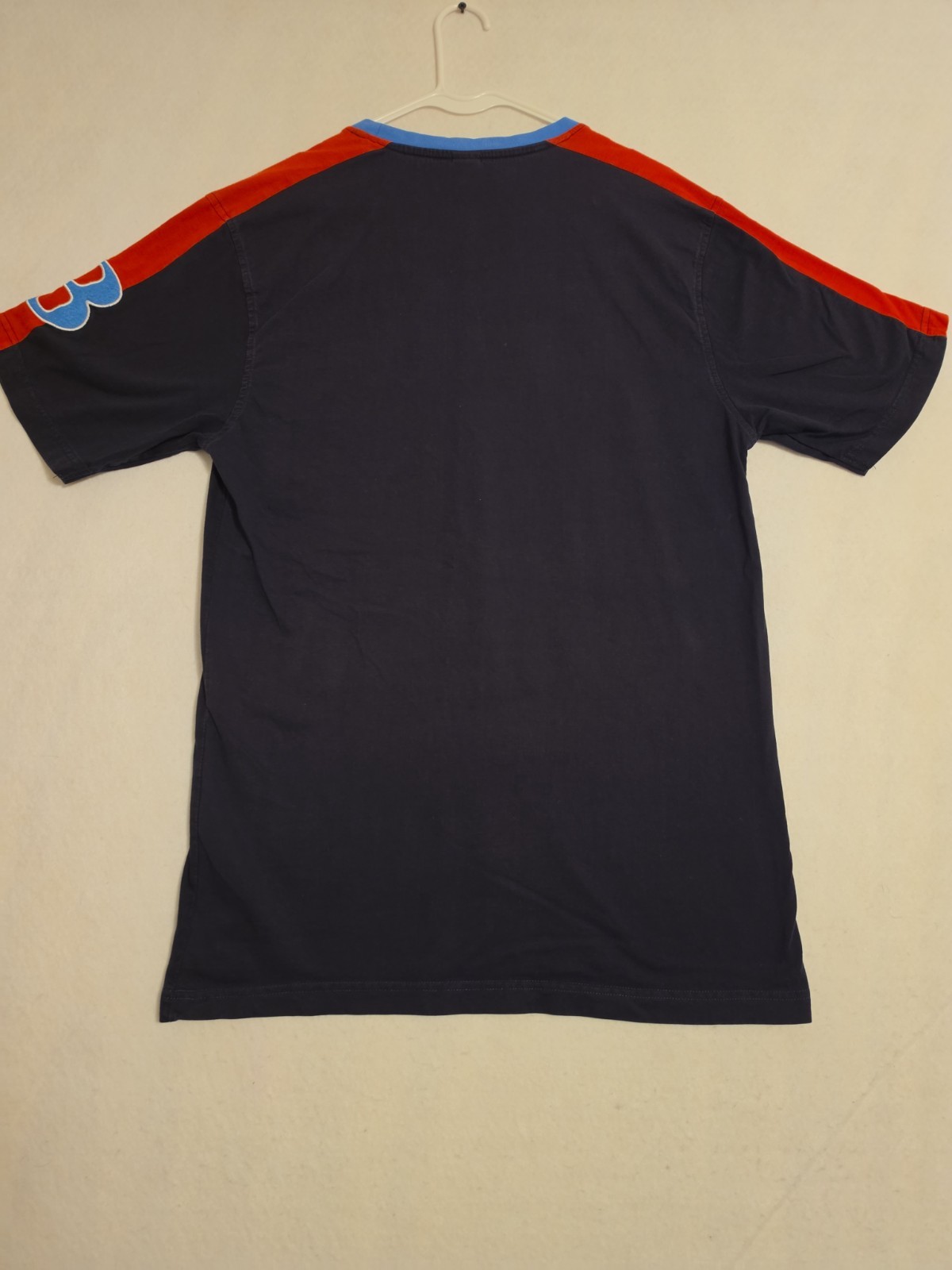 US Polo Assn. Men’s Short Sleeve T-Shirt W/ Red Stripe On Sleeves Size Large