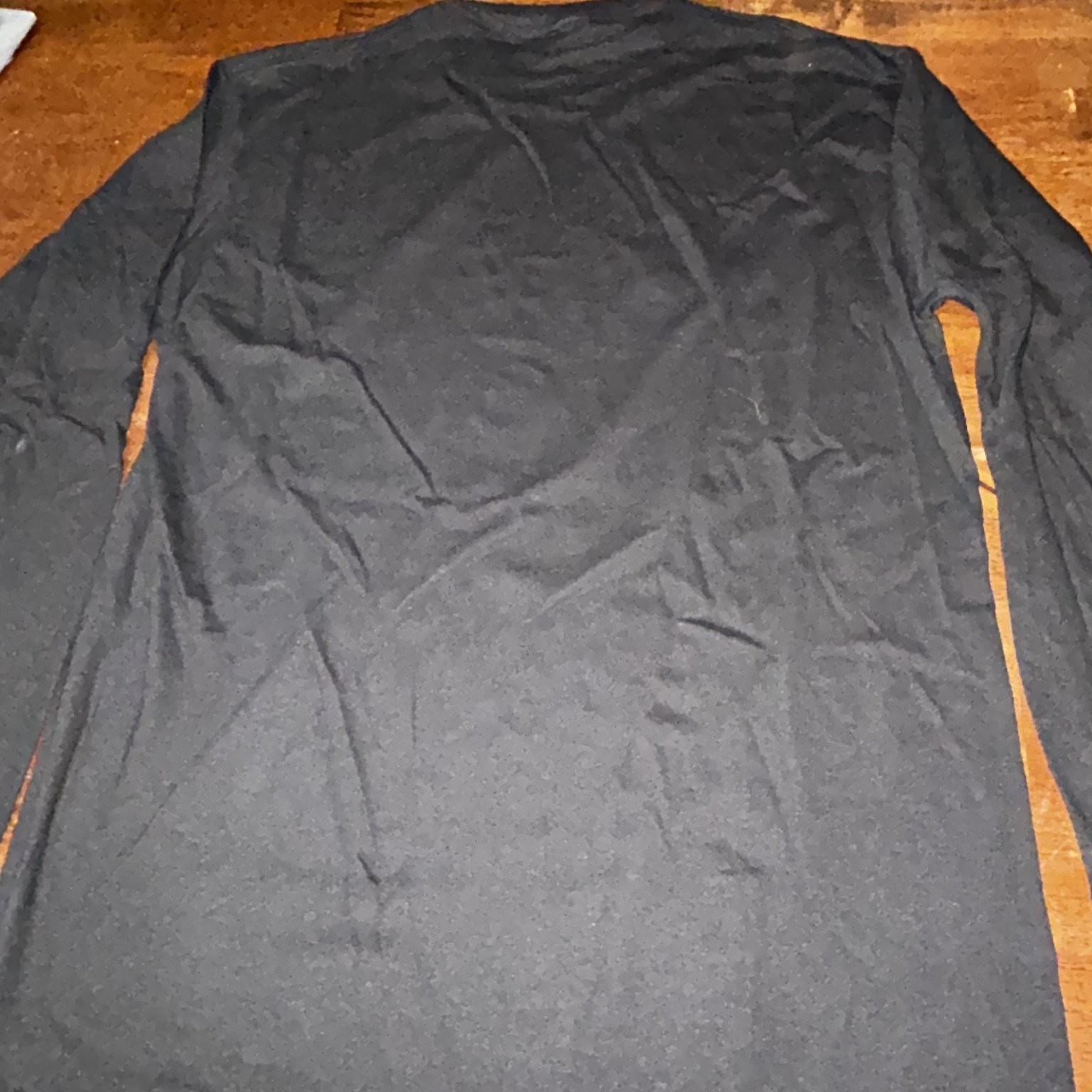 Delta Pro Weight Men’s Black Long Sleeve T-Shirt L Four Seasons Tree Graphic