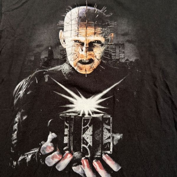 Y2K Hellraiser III Hell on Earth Pinhead Puzzle Box Movie Graphic T-Shirt Medium