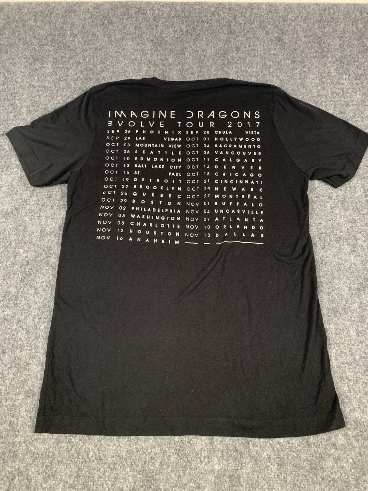 IMAGINE DRAGONS EVOLVE 2017 TOUR CONCERT SHIRT SIZE MEDIUM TEE GRAPHIC