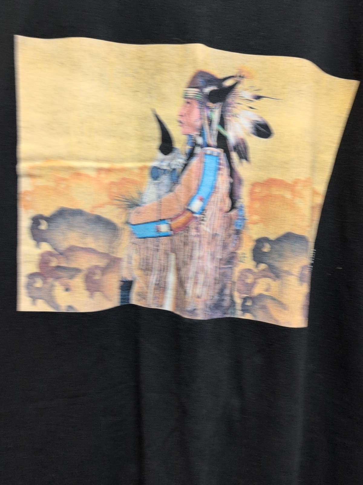 Indian Motif Mens T Shirt Size L. Black Short Sleeve Buffalos