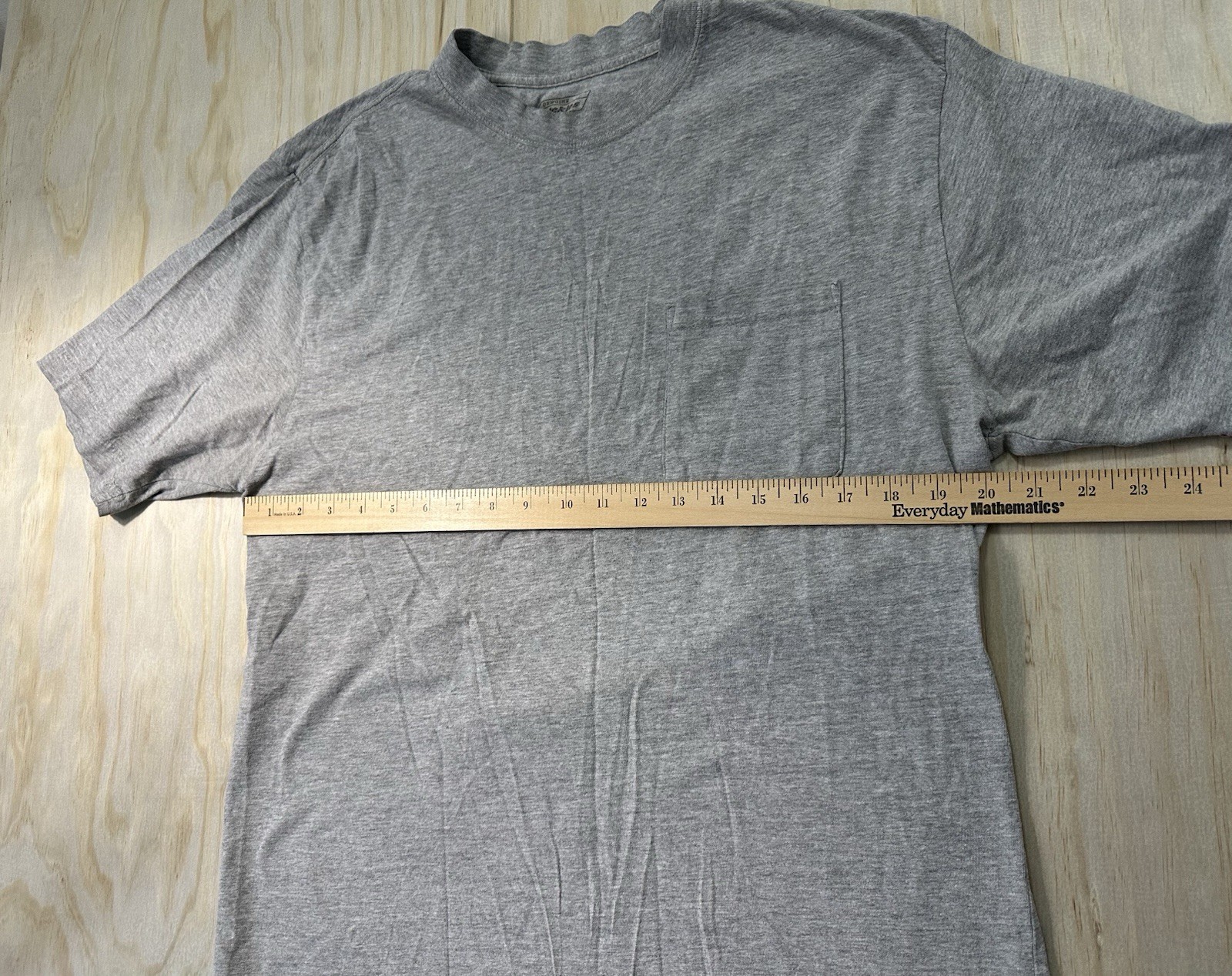 Dickies T-Shirt Men’s Large Short Sleeve Pocket Patched Logo Heathered Gray L