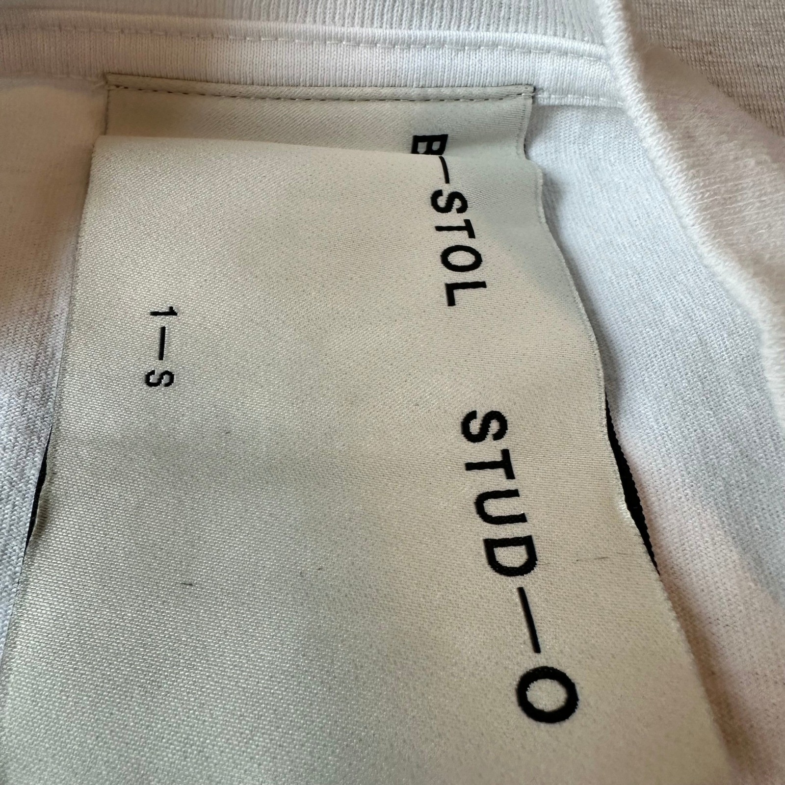 Bristol Studio White Nylon Embroidered Logo T-Shirt Mens Size S Made in USA NEW