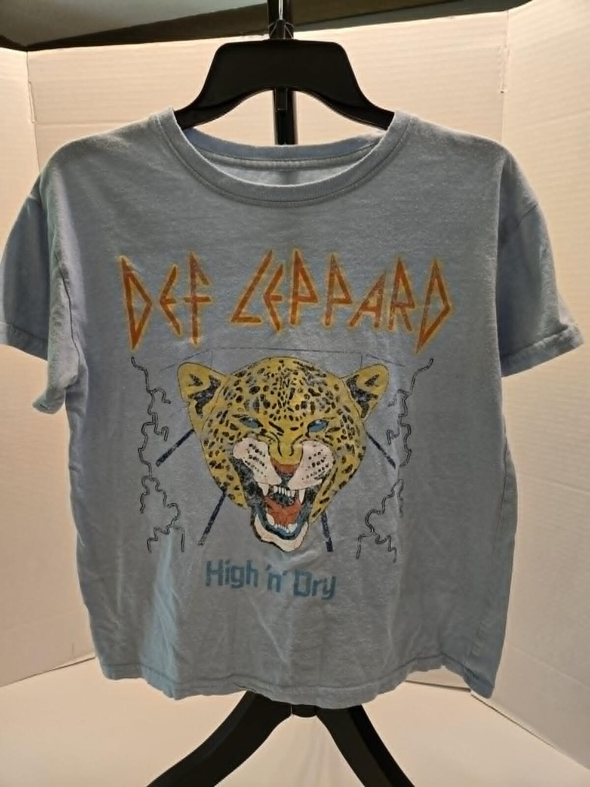 Def Leppard High ‘n’ Dry Graphic Band T-Shirt-100% Cotton- Size S