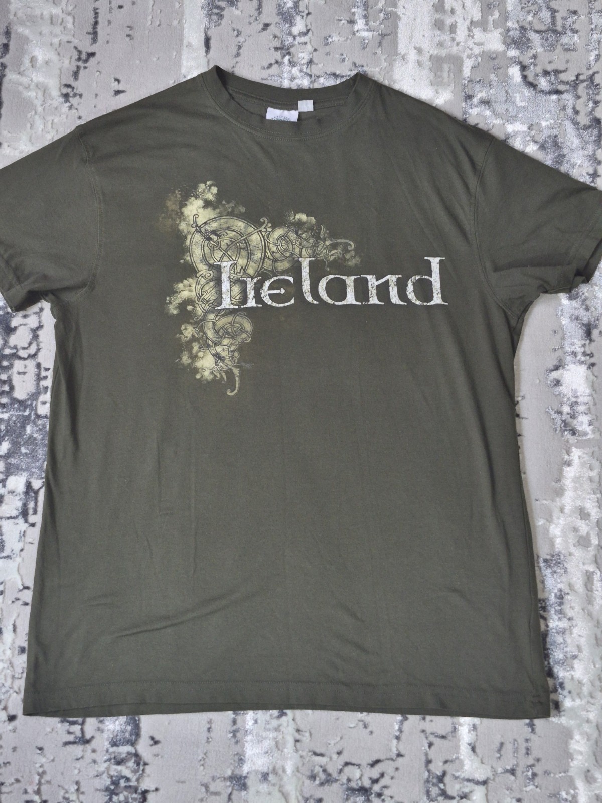 Traditional Craft Irish Men’s Bottle T-Shirt, Crew Neck Celtic Ireland Tee Shirt