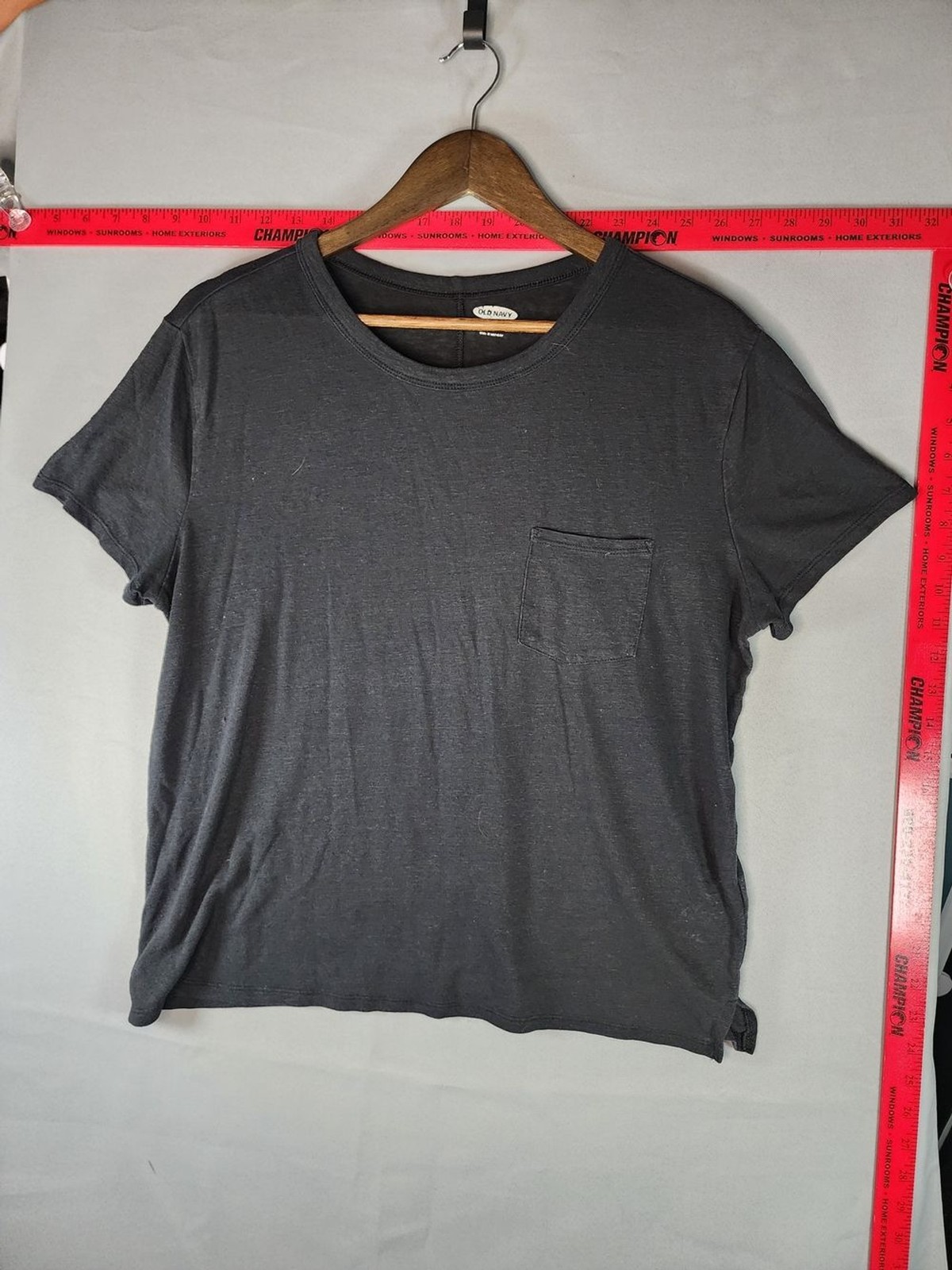 Old Navy Black Short-Sleeve Pocket Tee