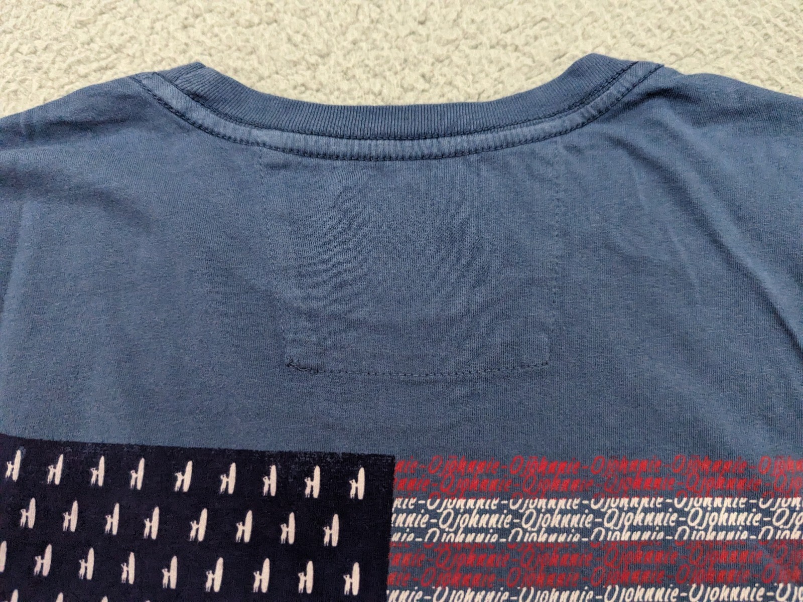 Johnnie-O T-Shirt Mens Small Blue SS Surfing 🏄 Patriotic Flag Crew Neck