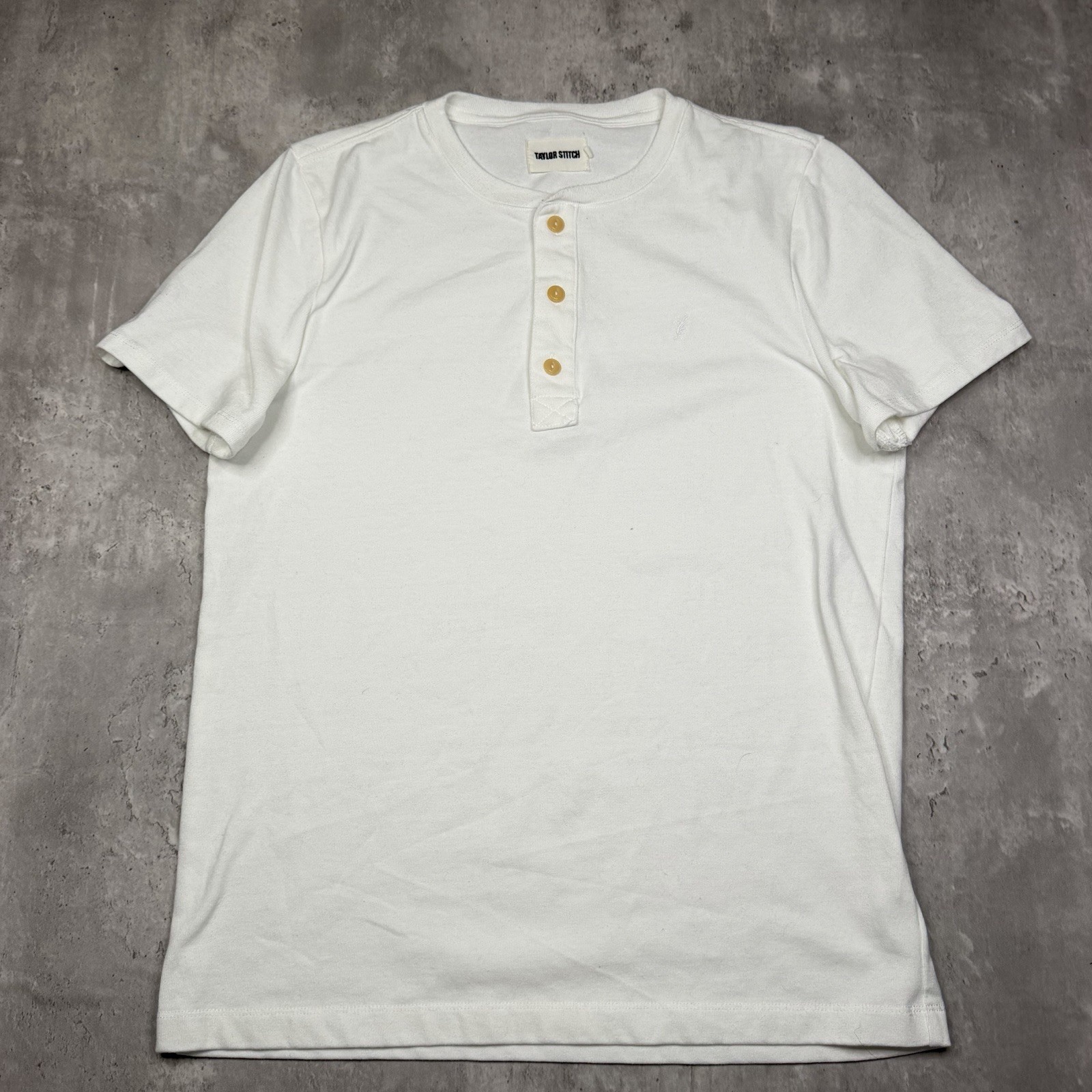 Taylor Stitch Henley Shirt Mens Size 38 Medium White Short Sleeve Casual Comfort