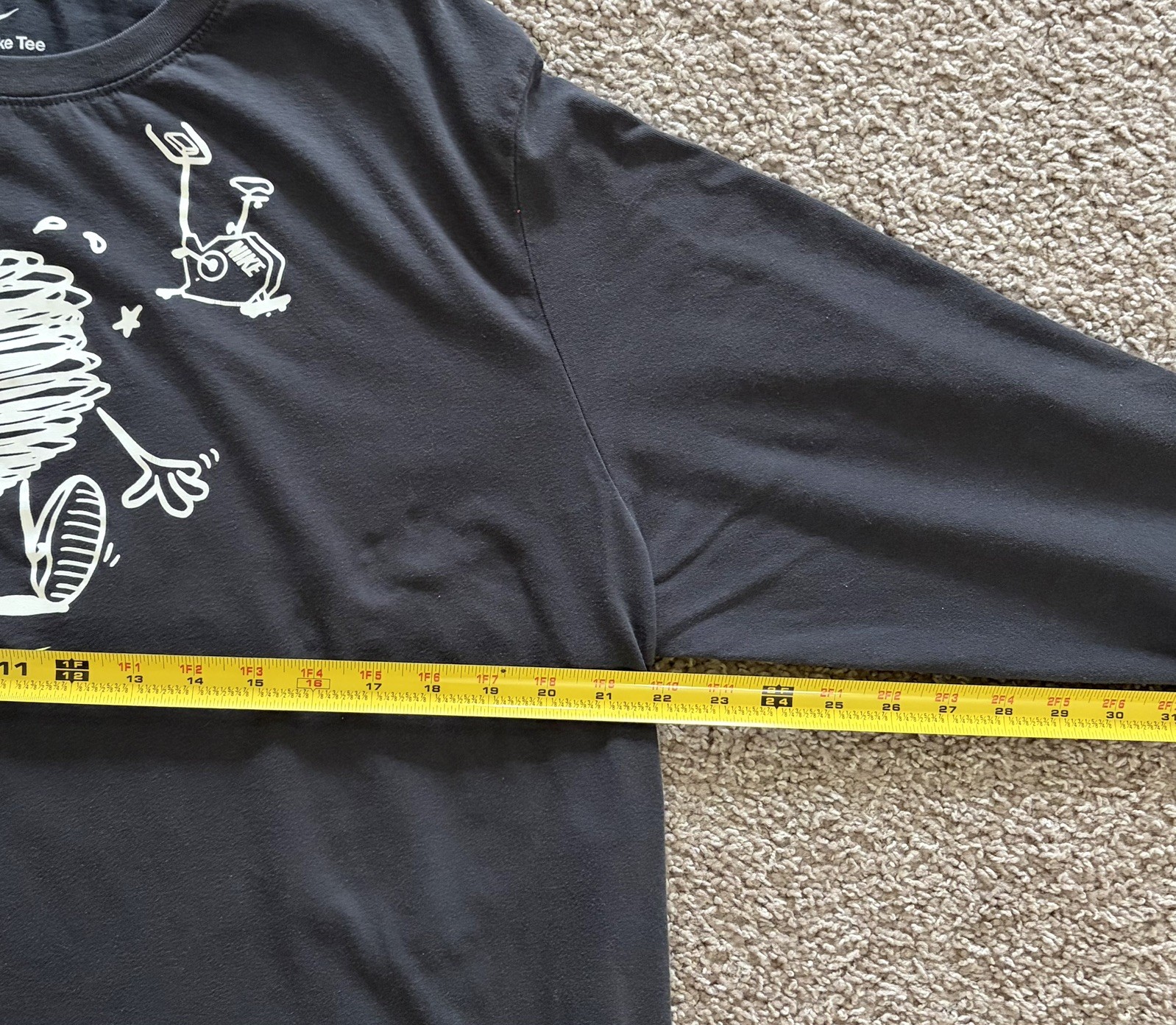 Nike Dri-FIT Long Sleeve Graphic Tee Men’s XL Black Tornado Skeleton Running