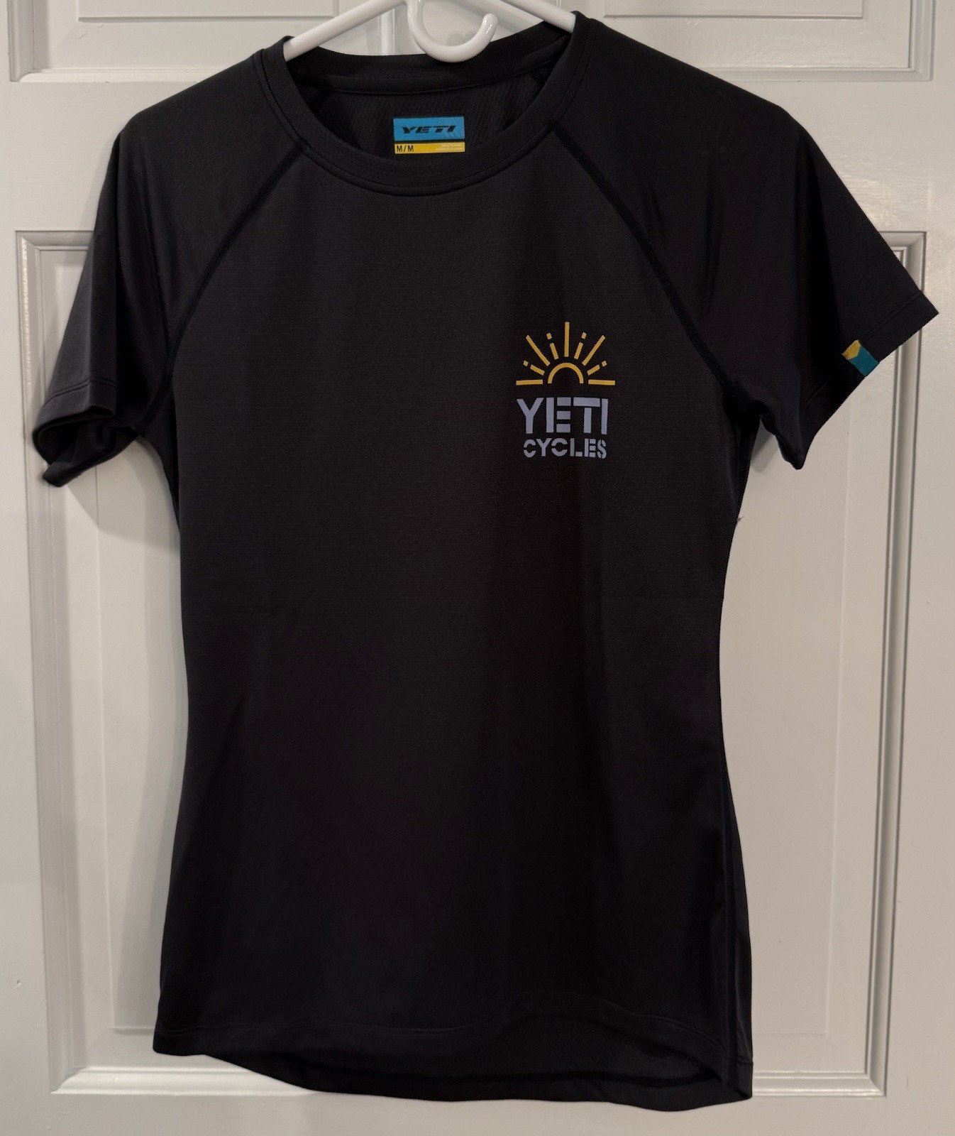 YETI Cycles Ride Driven Cycling Jersey Shirt Size Medium Black MTB Tee