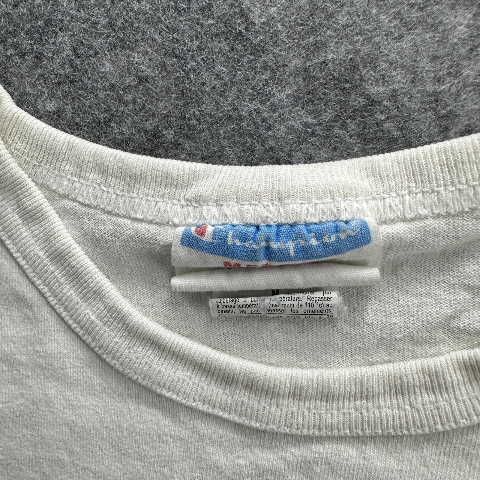 Champion Shirt Mens Medium White Red Blue Spell Out Graphic Tee T-Shirt Cotton