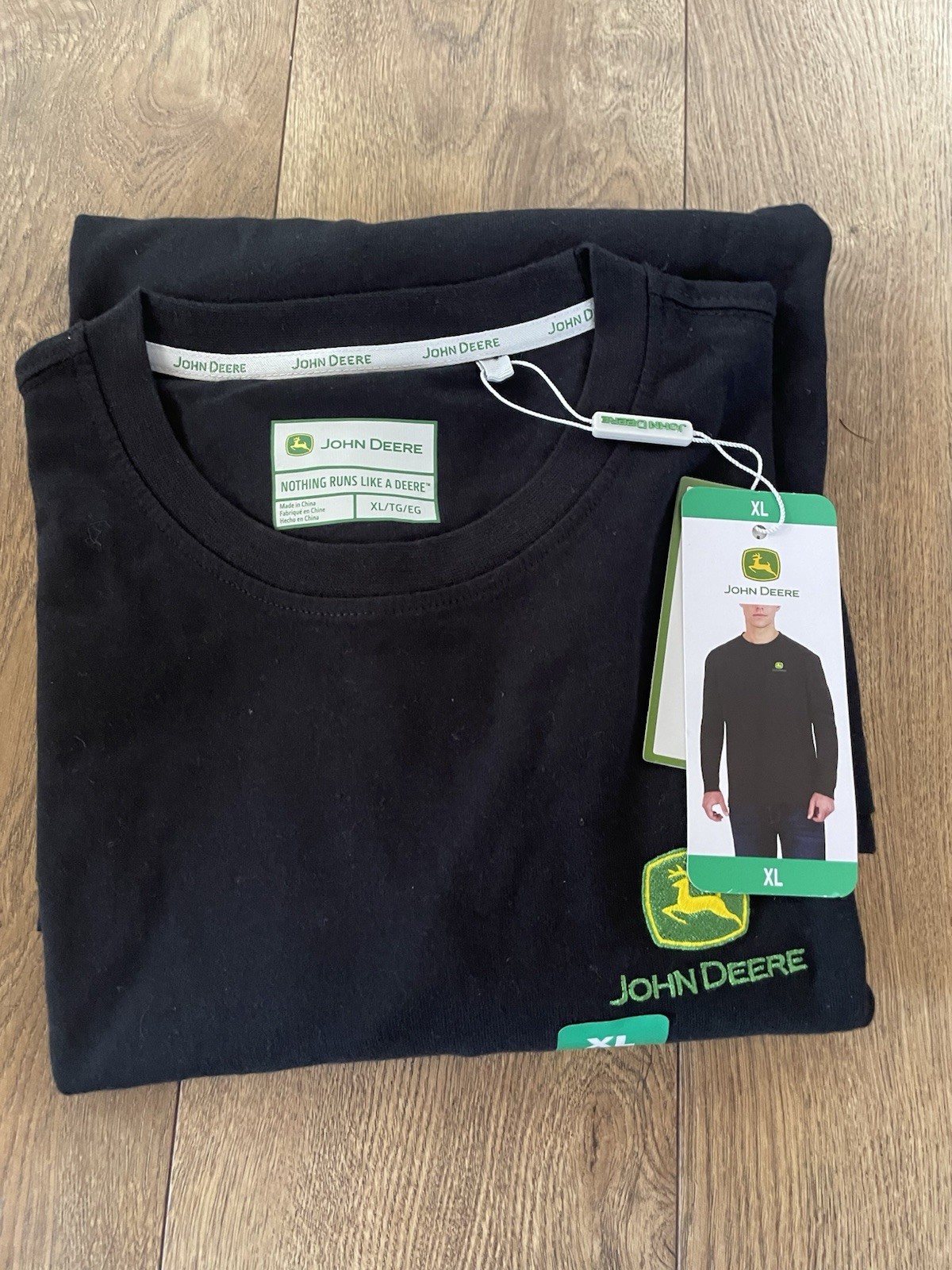 John Deere Men’s Long Sleeve Black T-Shirt Logo XL, NWT