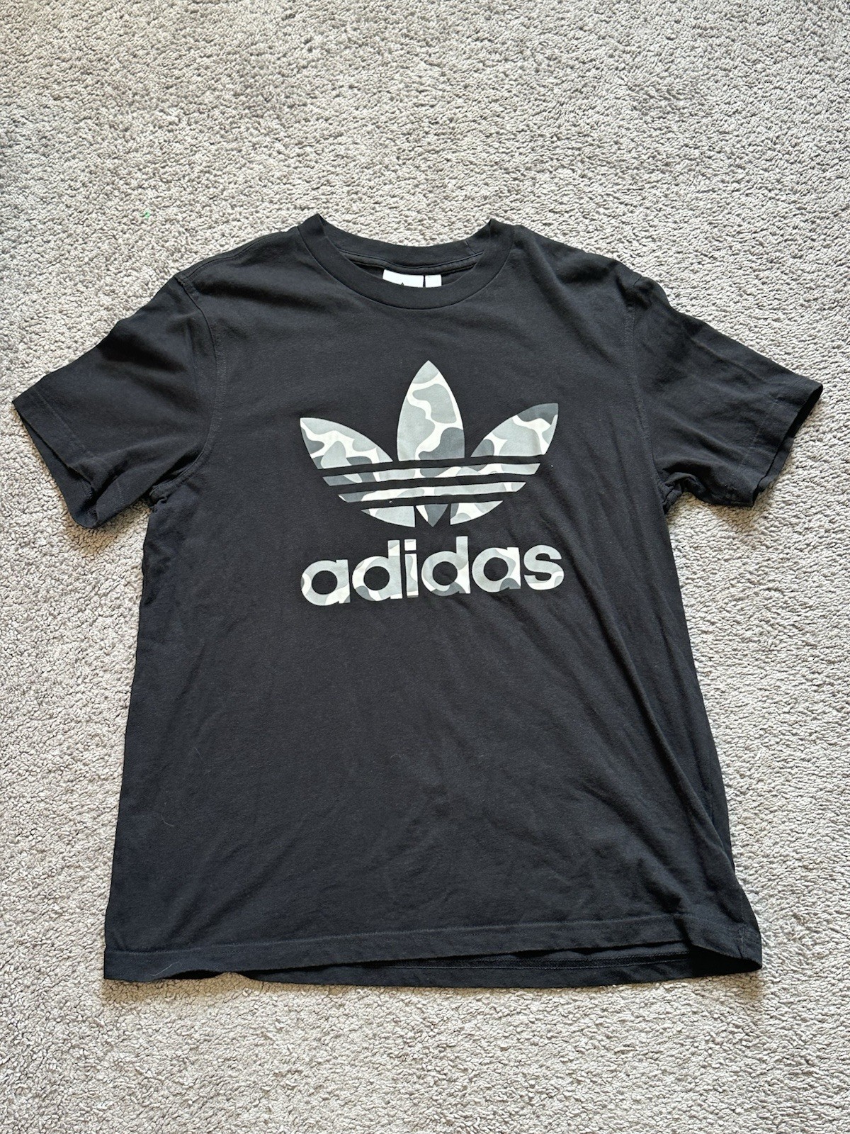 adidas Originals Mens Black Camo Trefoil Graphic Logo Tee Crew Neck Size M