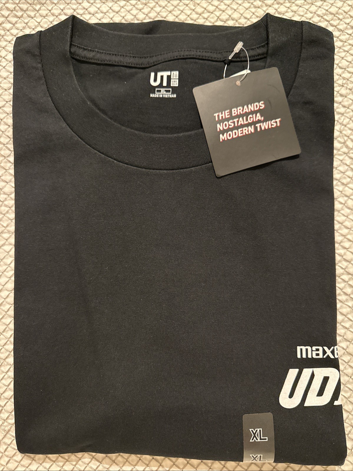 NWT UNIQLO The Brands Nostalgia Maxell Cassette Tape T-Shirt US Size XL