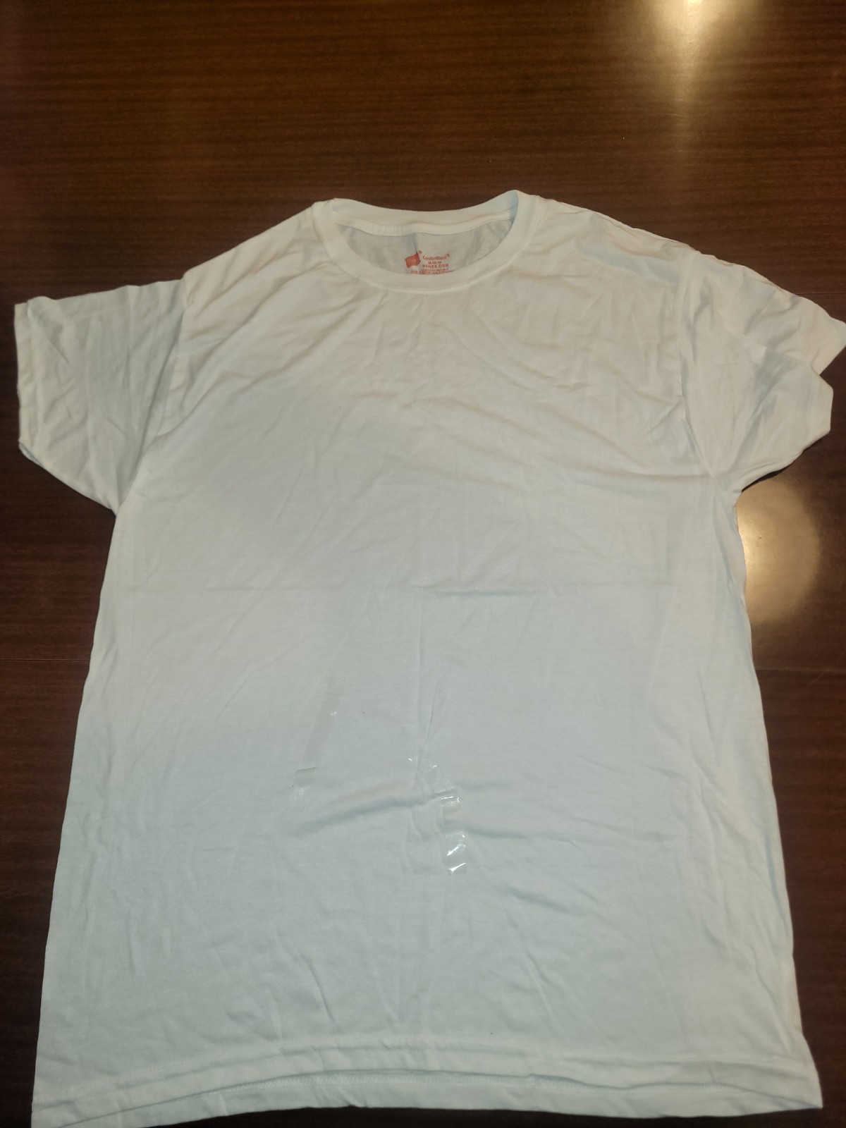 Hanes ComfortBlend T-shirt, Size Medium