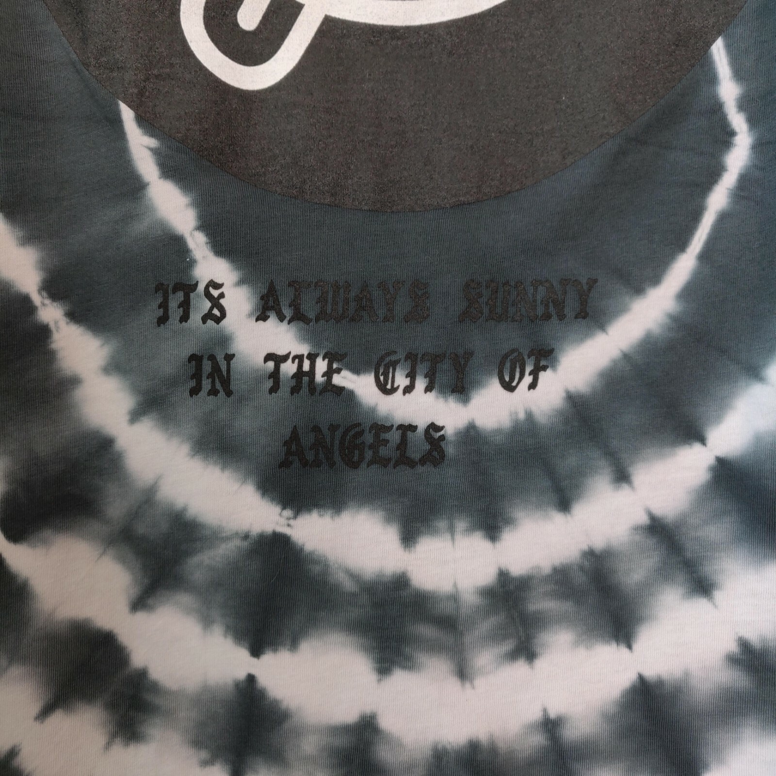 Asos NWT Unisex Sz 2XS Tie Dye L.A. Happy Face Graphic Long Sleeve T-Shirt Top