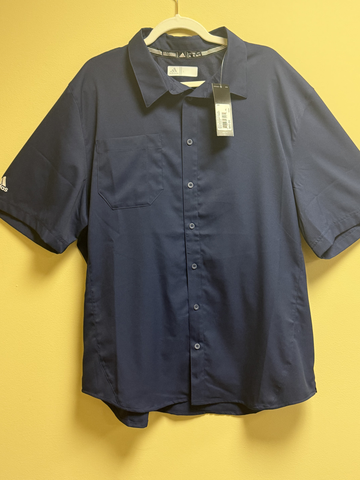 Two-A-Days Collegiate Navy XL New Shirt with tags $60 MSRP