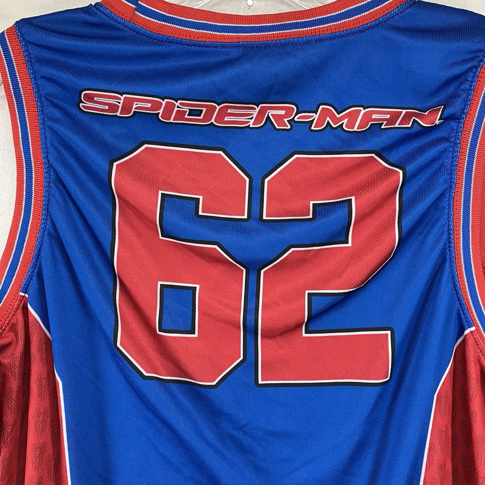 Spiderman Large 42/44 Jersey Marvel Comics Mad Engine Basketball