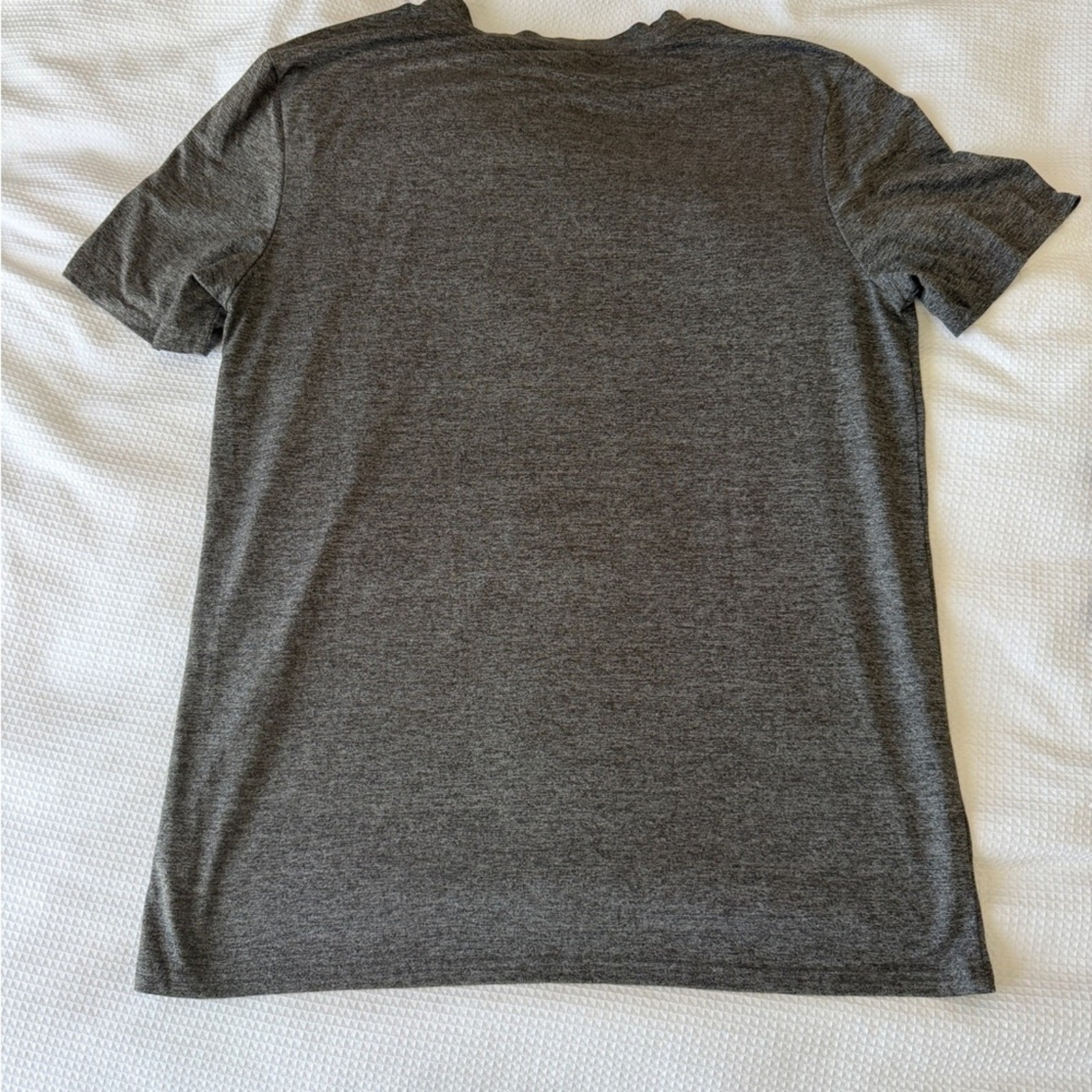 LOT2 Quince Medium Men’s Performance Black and Gray T-Shirt (Flowknit Breeze)