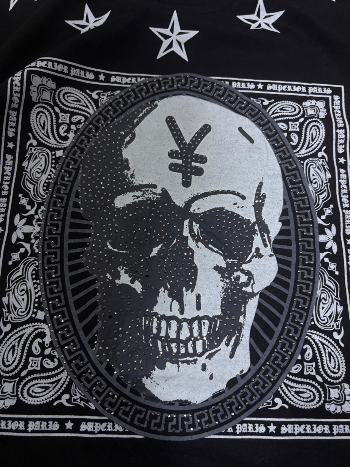 Bordo Cromato 24 t-shirt features a bold skull graphic tee | medium