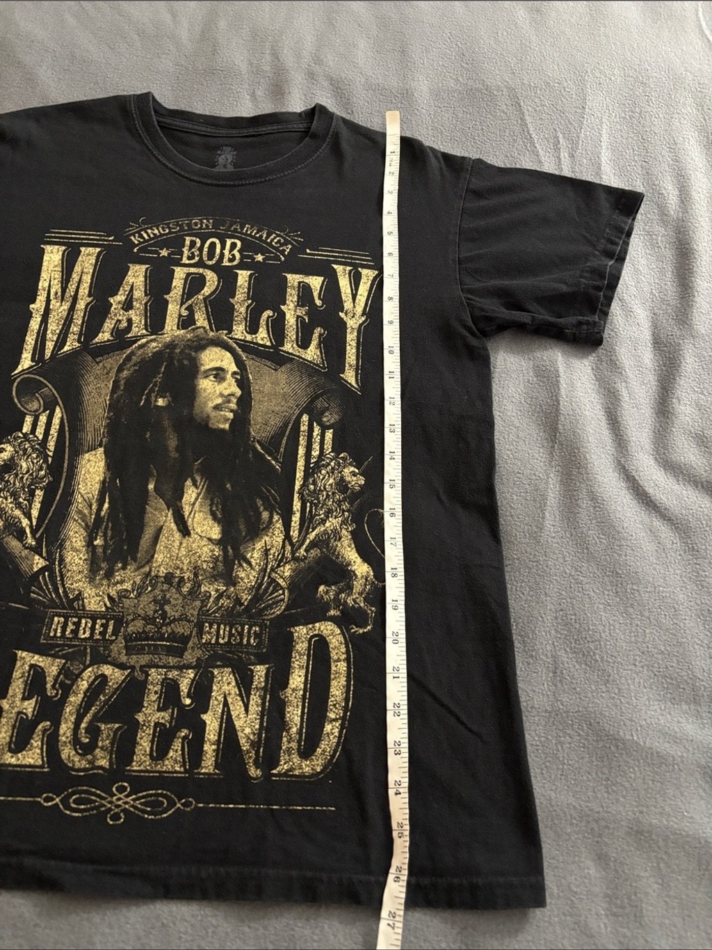 Bob Marley Legend Graphic Tee Black Reggae Music Shirt Medium